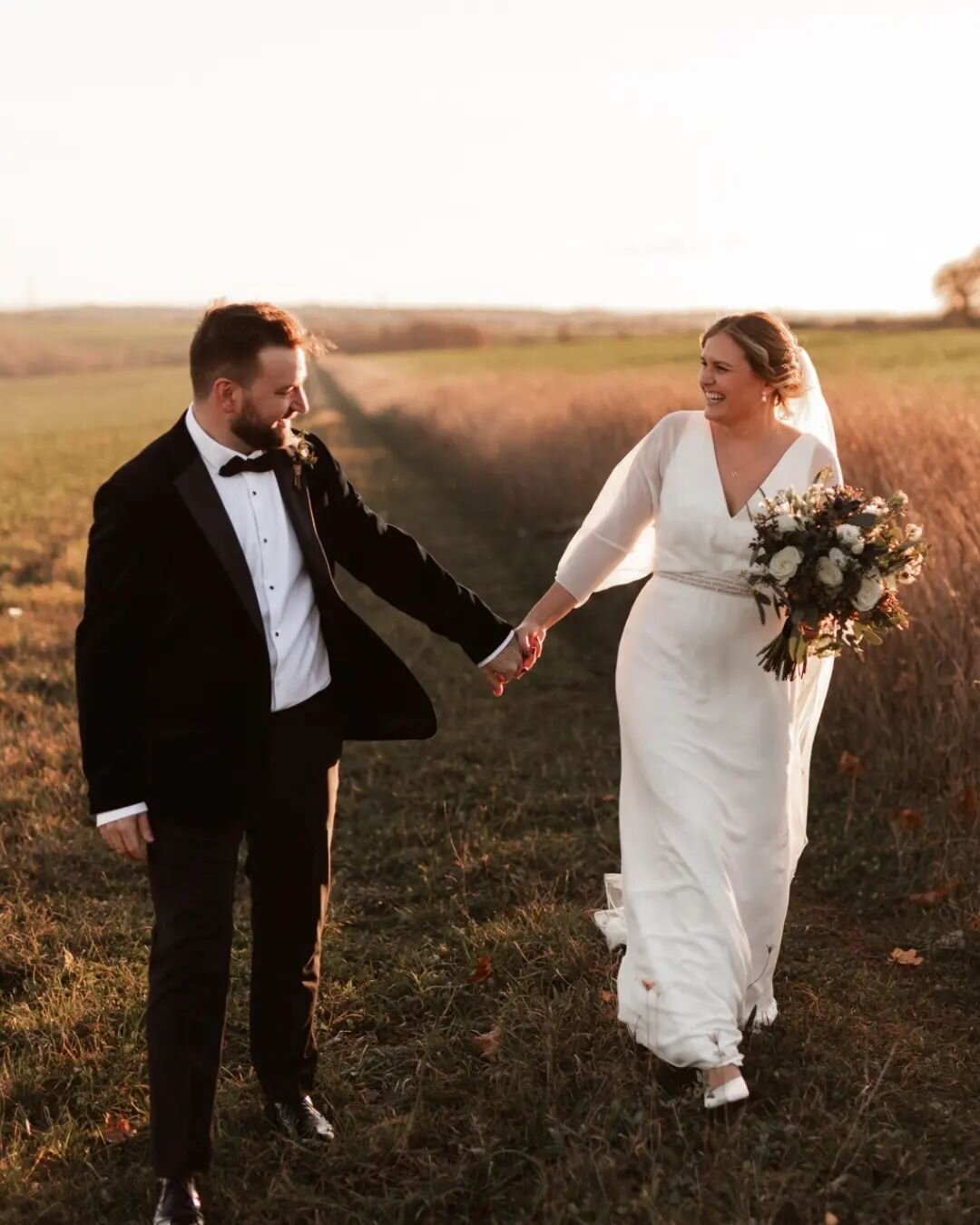 Hannah and Dom

Stone Barn

@hannah_louise_90
@domdrum90

Venue @stonebarnvenue 
Flowers @go_wild_flowers 
Hair @margotandlace 
Make up @margotandlace @doeydrummondmakeup 
Dress @mayandgracebridal 
Stationary @peony.and.rose 
Transport @ruralrides_co