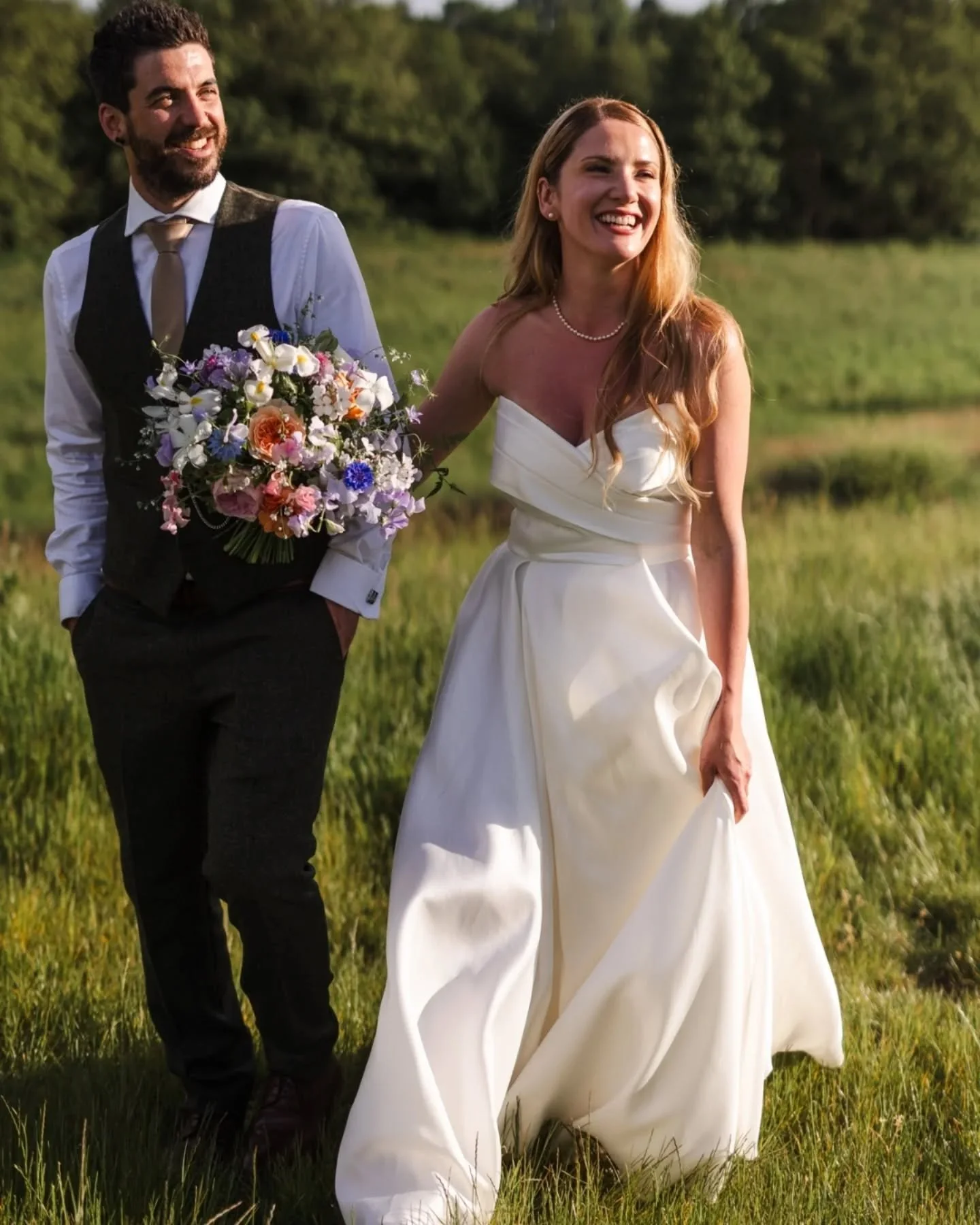 Ella and Simon

Llantilio House

@ellarosetoro

Venue @llantiliohouse 
Flowers @queenofthemeadow_flowers 
Hair and Make-up @georgiaround_makeupartist 
Dress @allaboutevebridalwear @dama_couture 
Suits @hansontheclothespeople 
Catering @napier_caterin