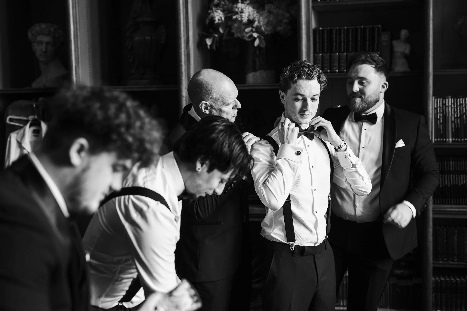 Cotswold wedding photographer-353.jpg