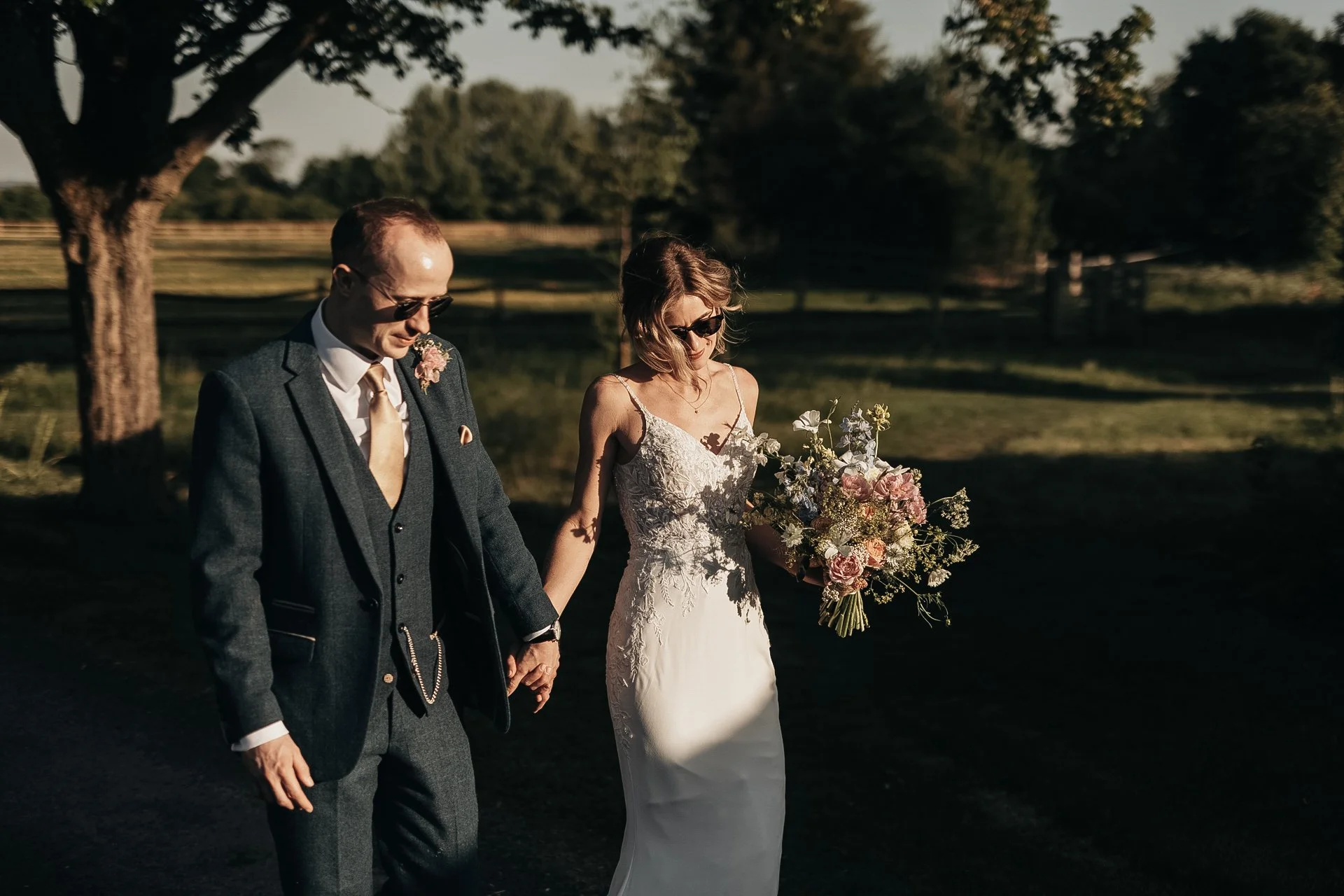 Cotswold wedding photographer-4.jpg