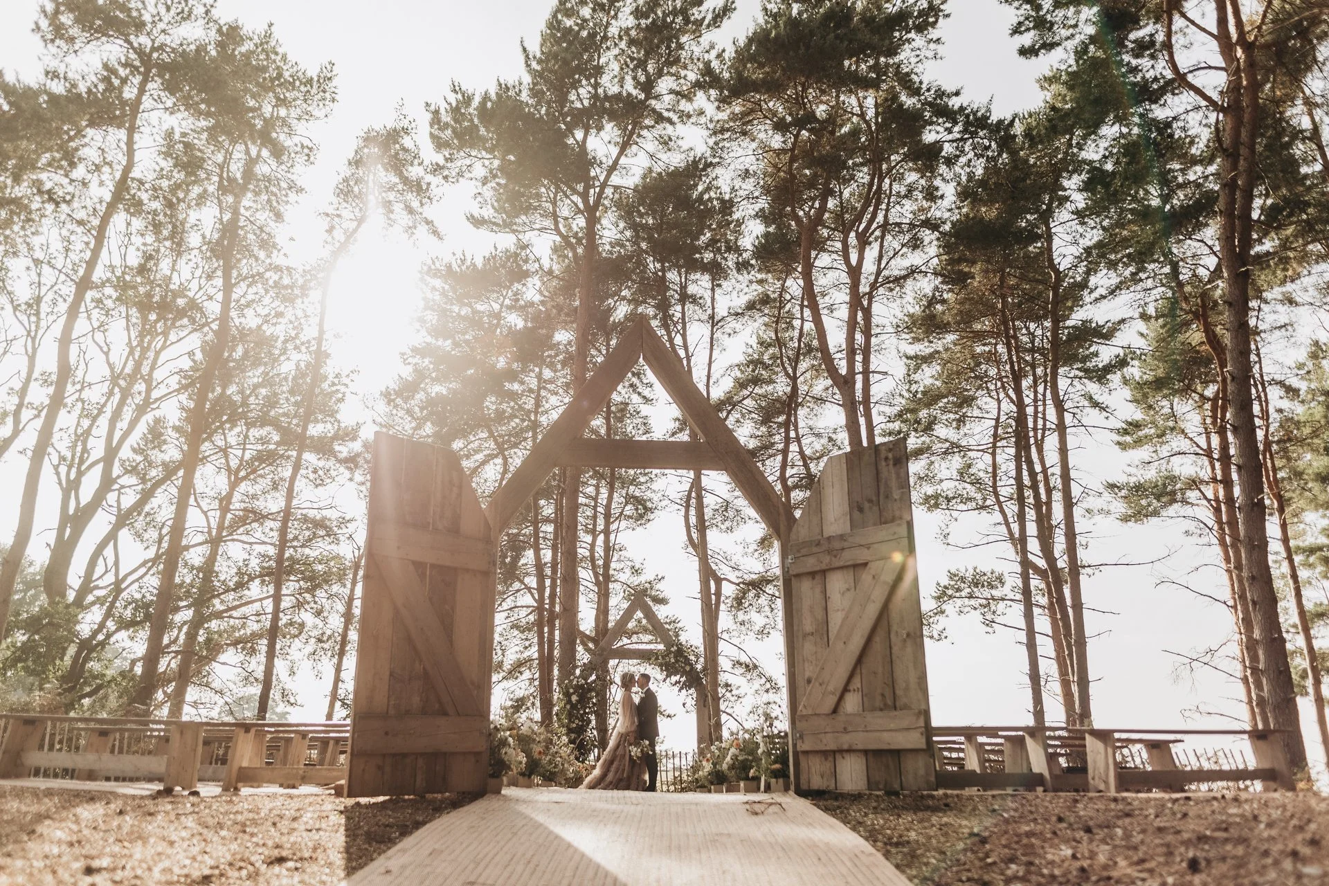Cotswold wedding photographer-62.jpg