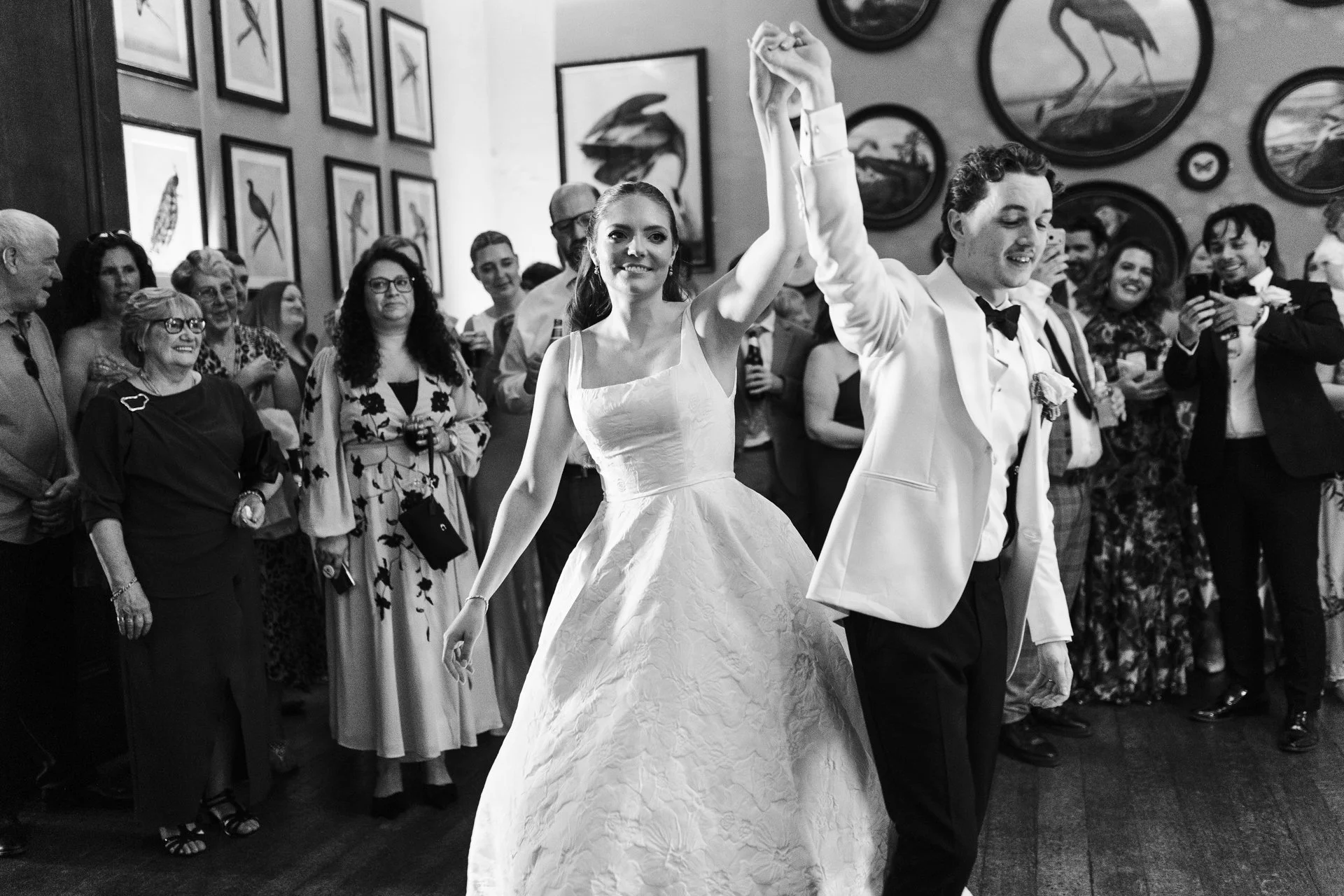 Cotswold wedding photographer-361.jpg