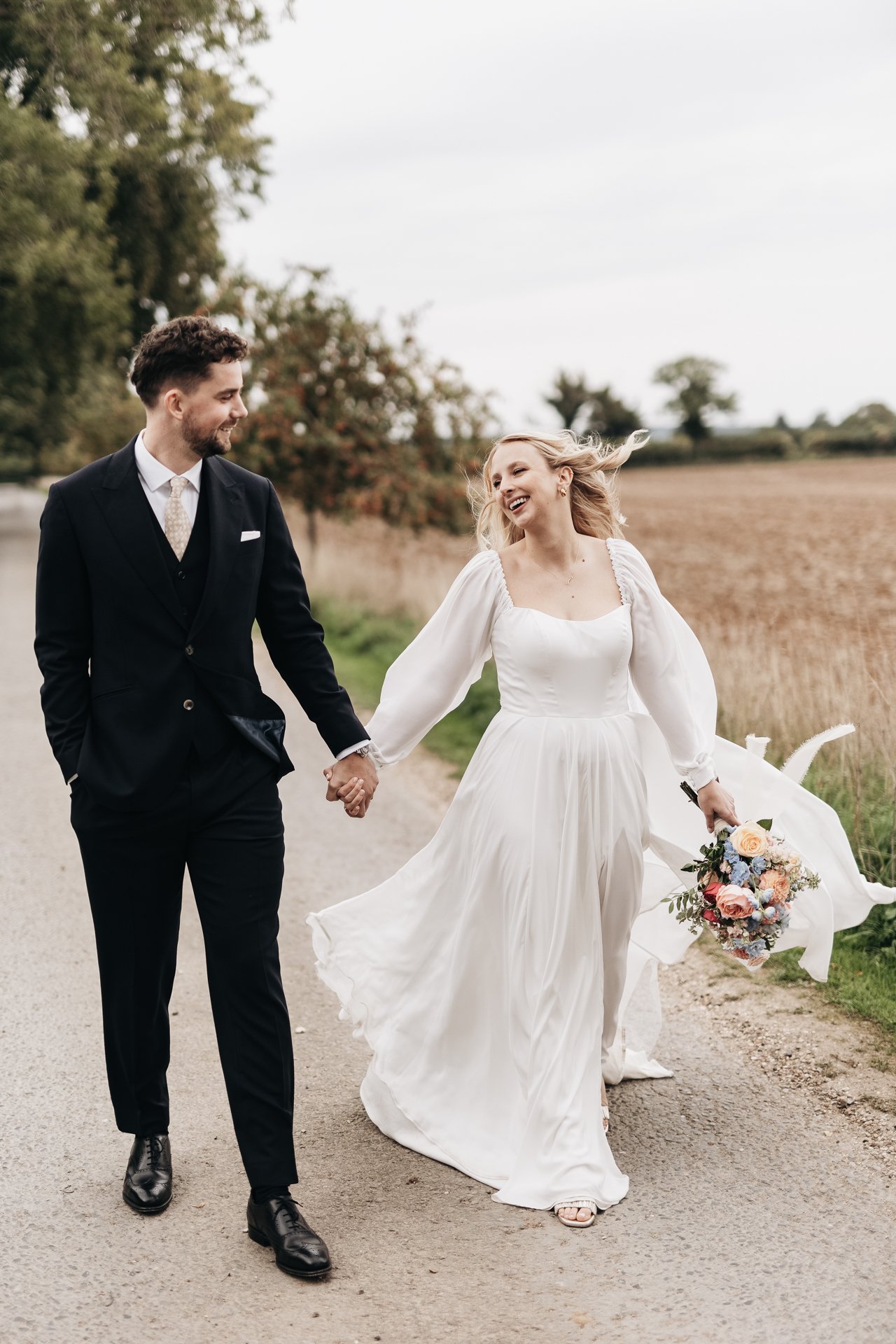 Cotswold wedding photographer-170.jpg