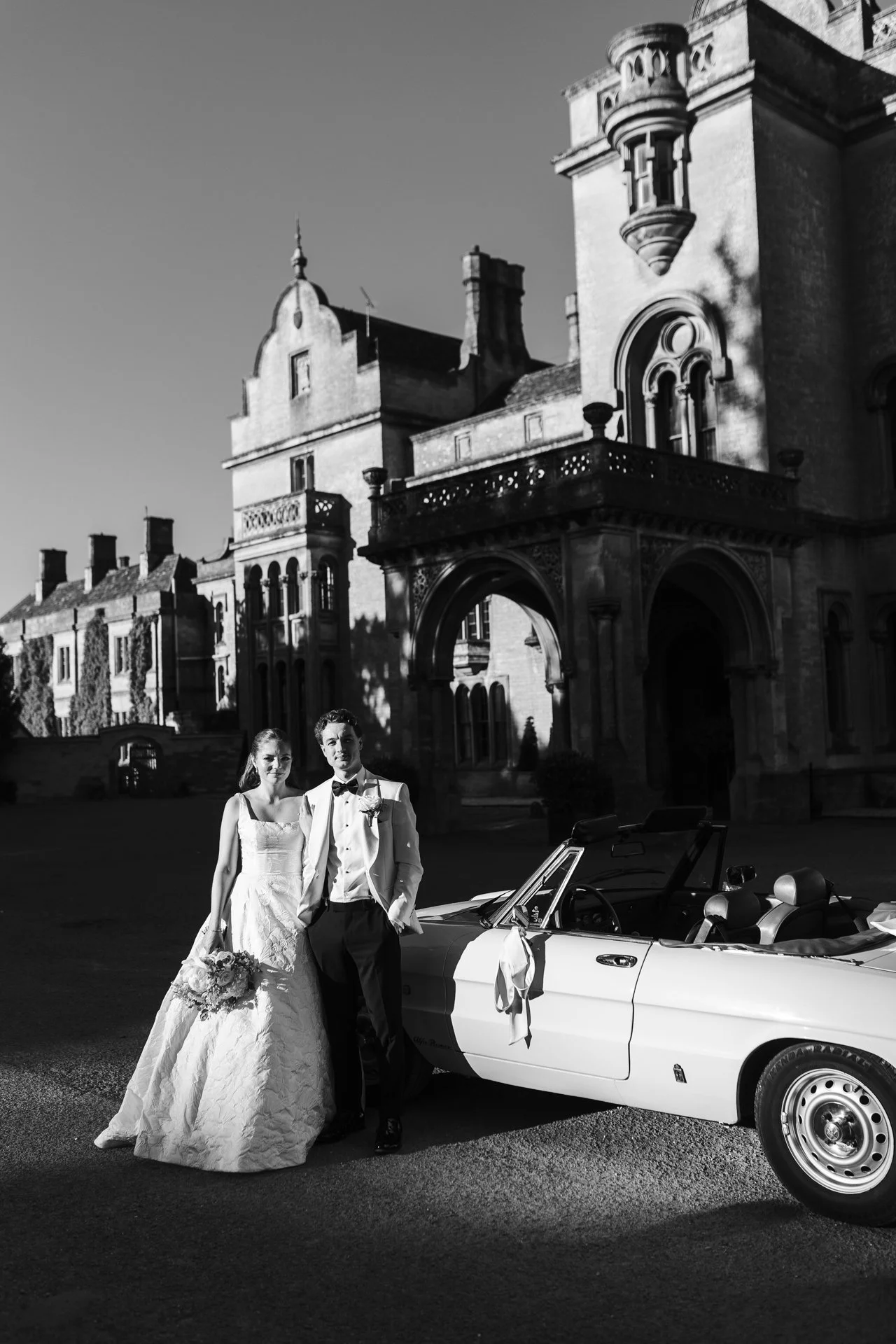 Cotswold wedding photographer-358.jpg