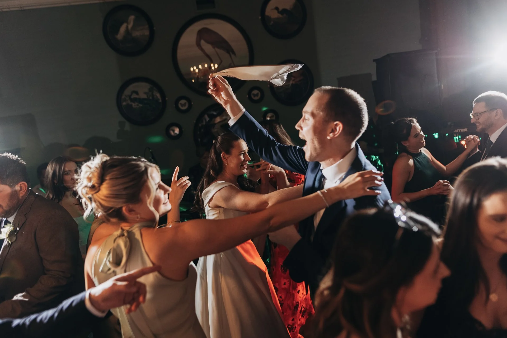 Cotswold wedding photographer-265.jpg