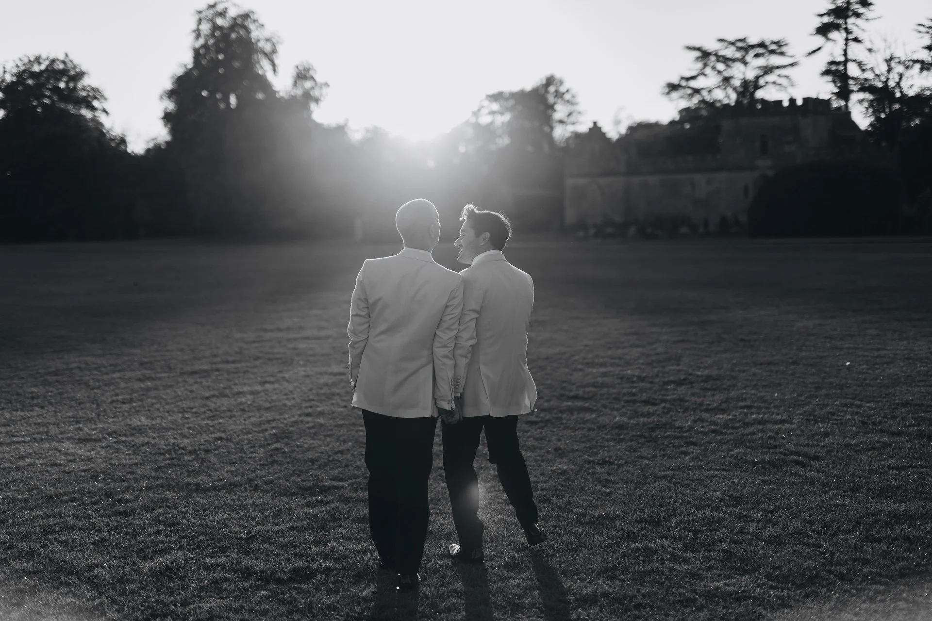 Cotswold wedding photographer-127.jpg
