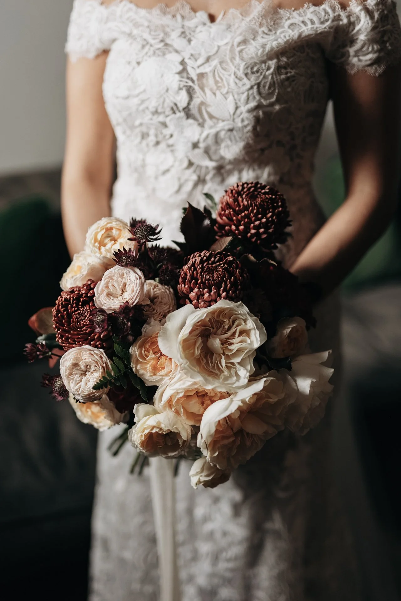 Cotswold wedding photographer-229.jpg