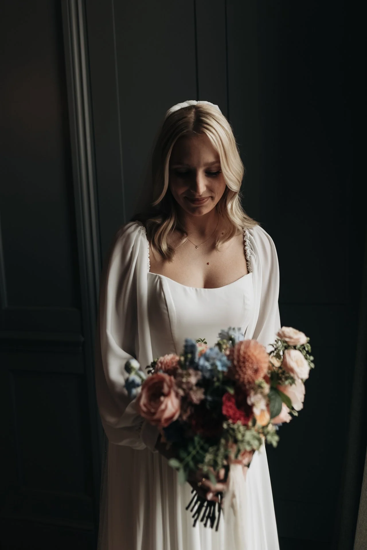 Cotswold wedding photographer-166.jpg