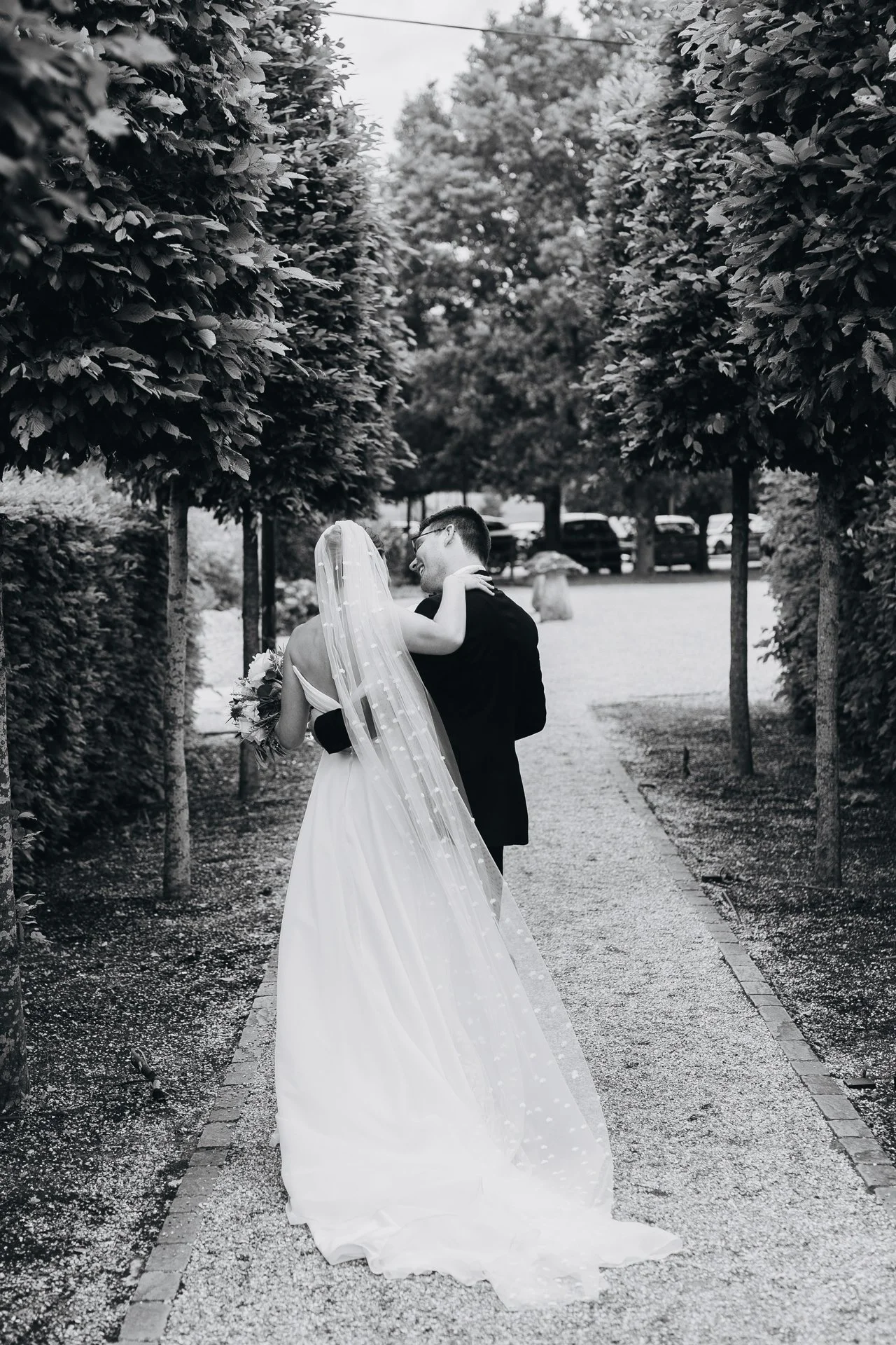 Cotswold wedding photographer-21.jpg