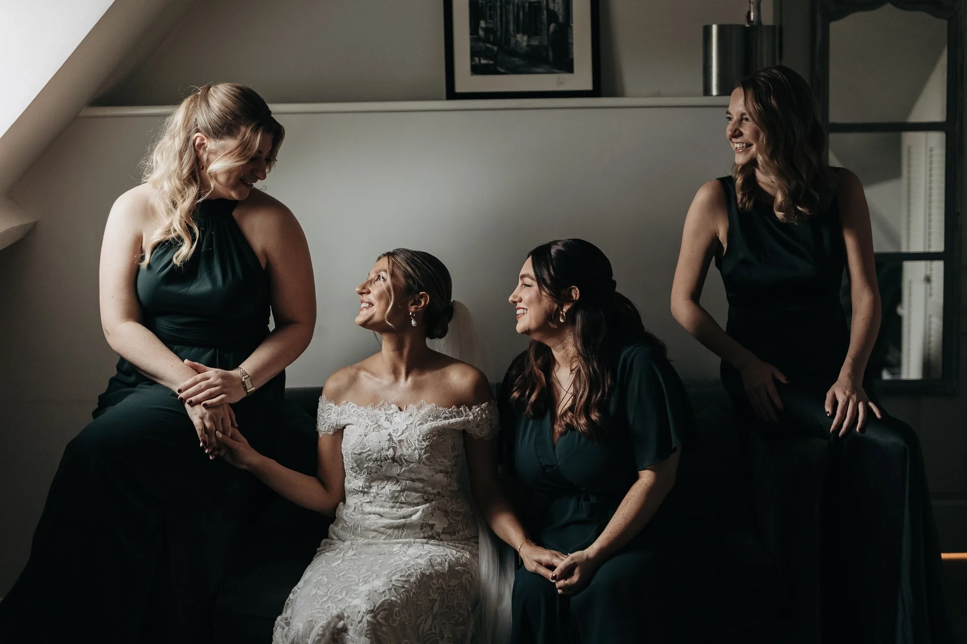 Cotswold wedding photographer-227.jpg