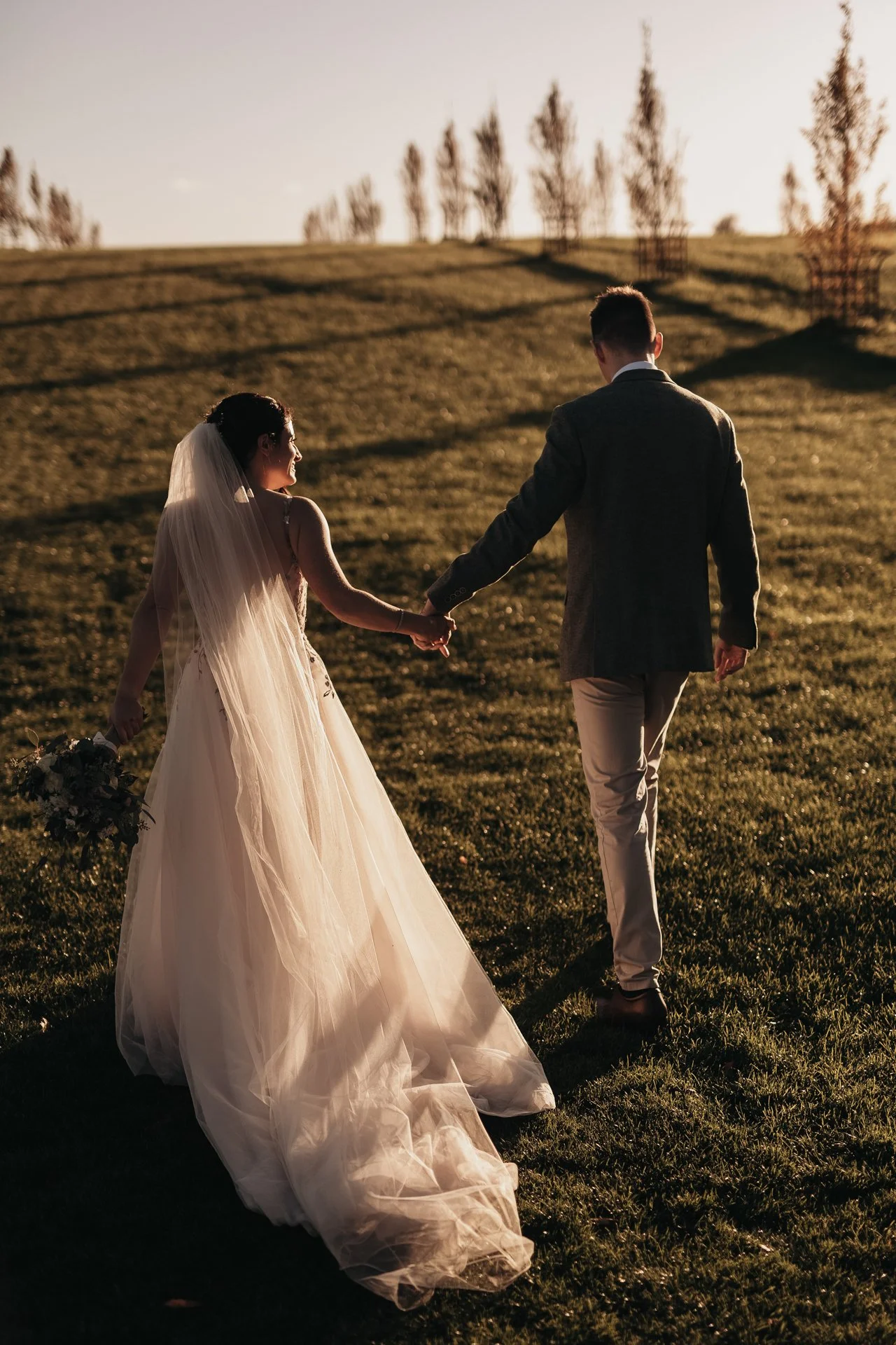 Cotswold wedding photographer-204.jpg