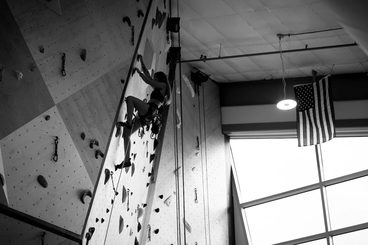 Jacksonville Lead climbing wall