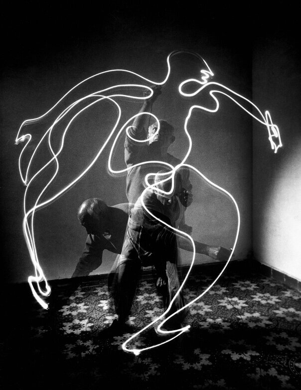 Picasso_painting_with_light_Workhouse_Collective_Lifestyle_Blog_1.JPG