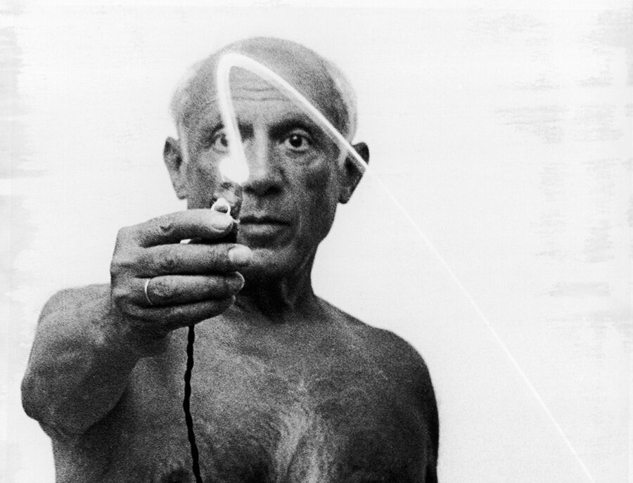 Picasso_painting_with_light_Workhouse_Collective_Lifestyle_Blog_3.JPG