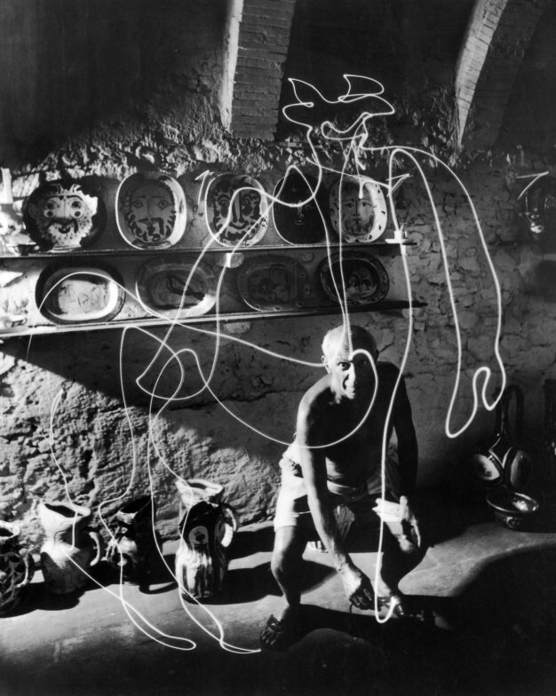 Picasso_painting_with_light_Workhouse_Collective_Lifestyle_Blog_6.JPG