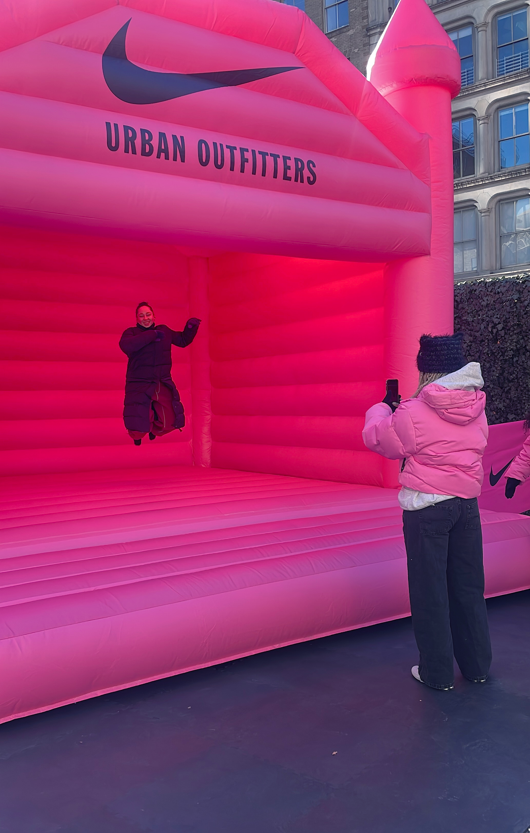 2026-UO-Nikebouncehouse-24.png
