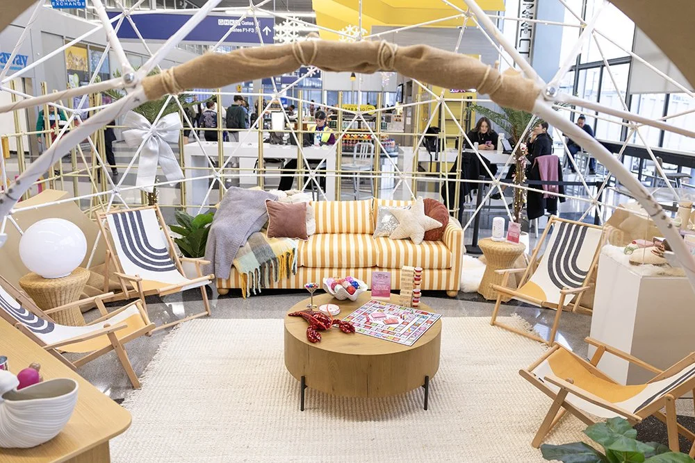 2025_1119_Urban_Outfitters_Chicago_017.jpg