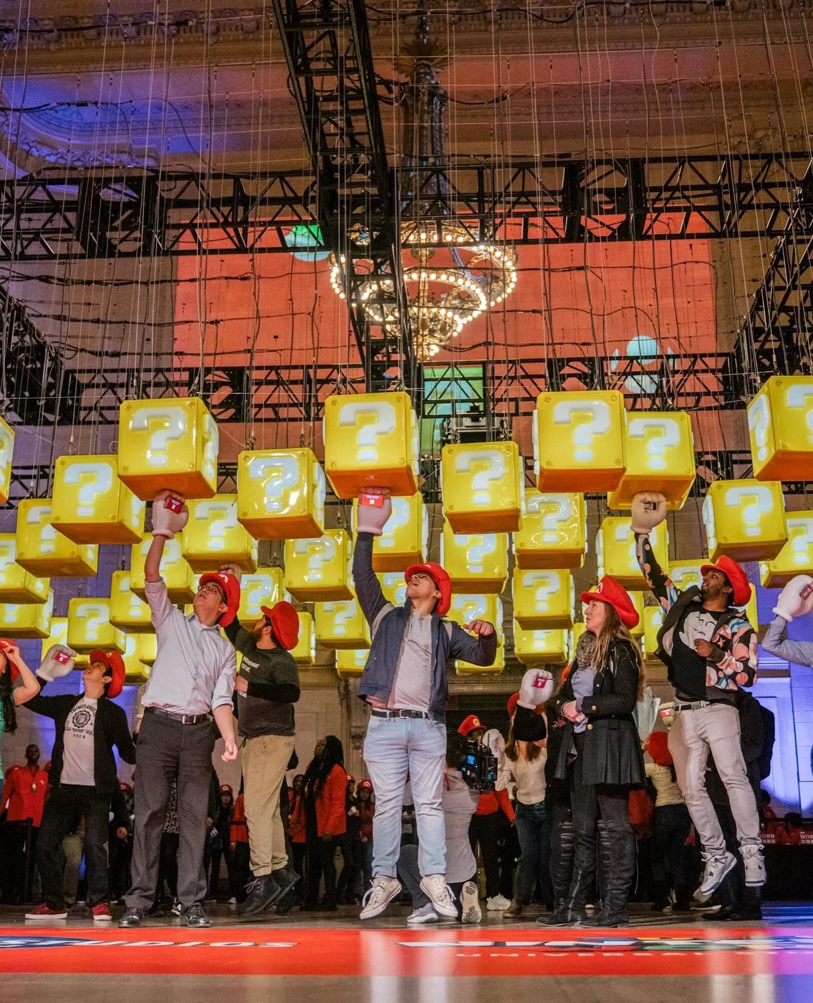 Nearly one million people pass through Grand Central every day, making it one of New York&rsquo;s most iconic stages for brand experiences. 🕰️⁠
⁠
With years of experience activating in this landmark space, IDEKO brings the expertise to manage every 