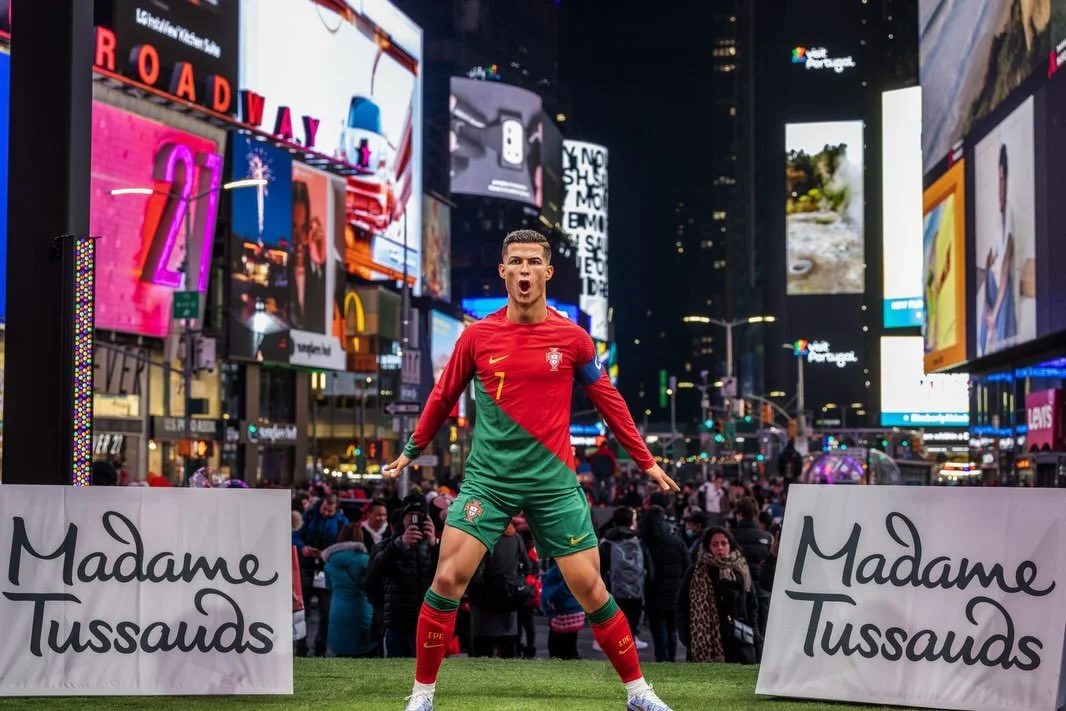 Before Ronaldo takes the field today, we&rsquo;re taking a look back at when we brought this football icon to the biggest stage in NYC ⚽
️
An iconic &ldquo;Siuuu&rdquo; moment in the heart of NYC. We helped Madame Tussauds and VisitPortugal unveil Cr