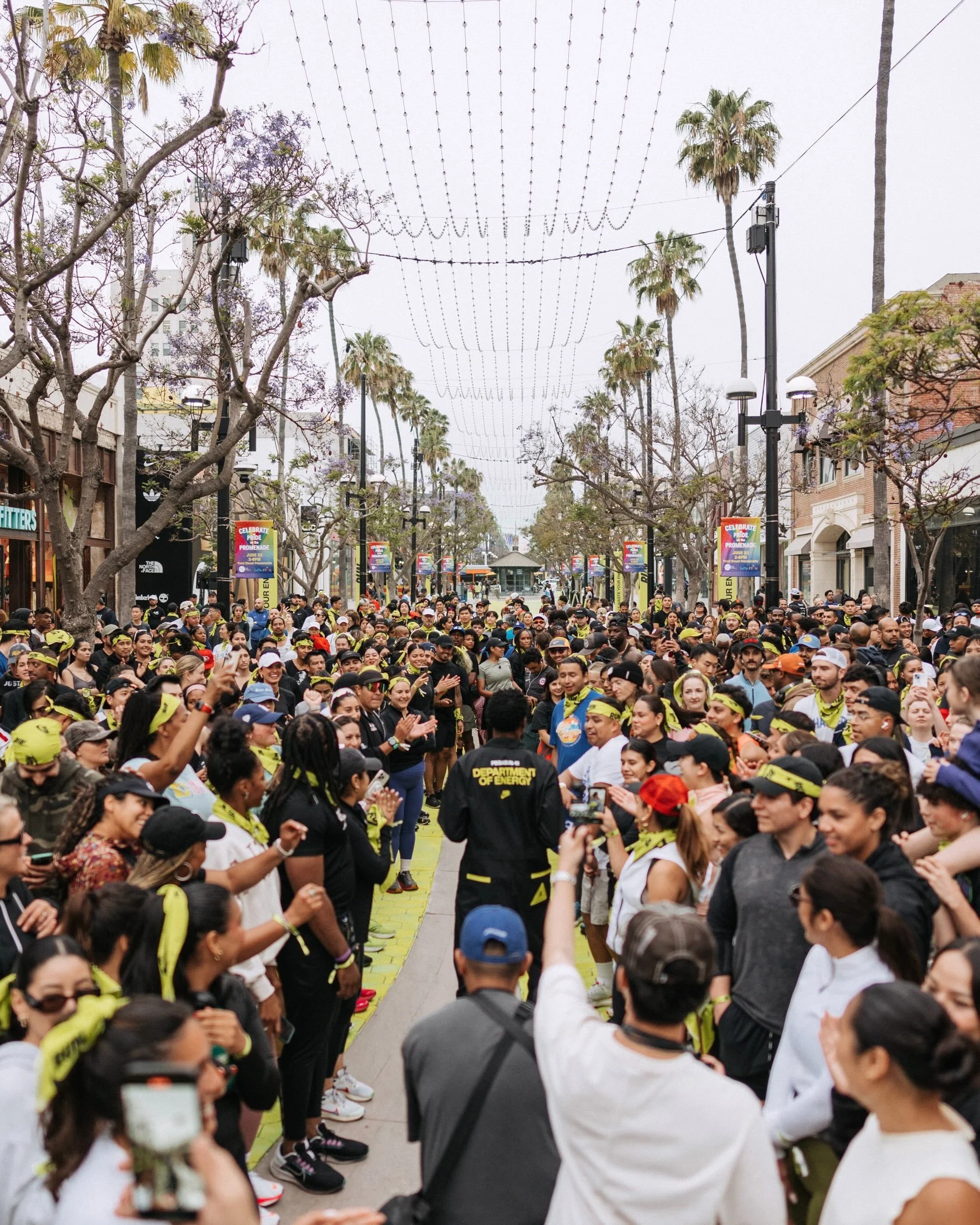 If you&rsquo;re planning out your activations for the coming years, Los Angeles should be on your radar. 🌴⁠
⁠
From Super Bowl to LA28, Los Angeles is hosting two of the largest sporting events in the world in the next 24 months, and IDEKO can help y