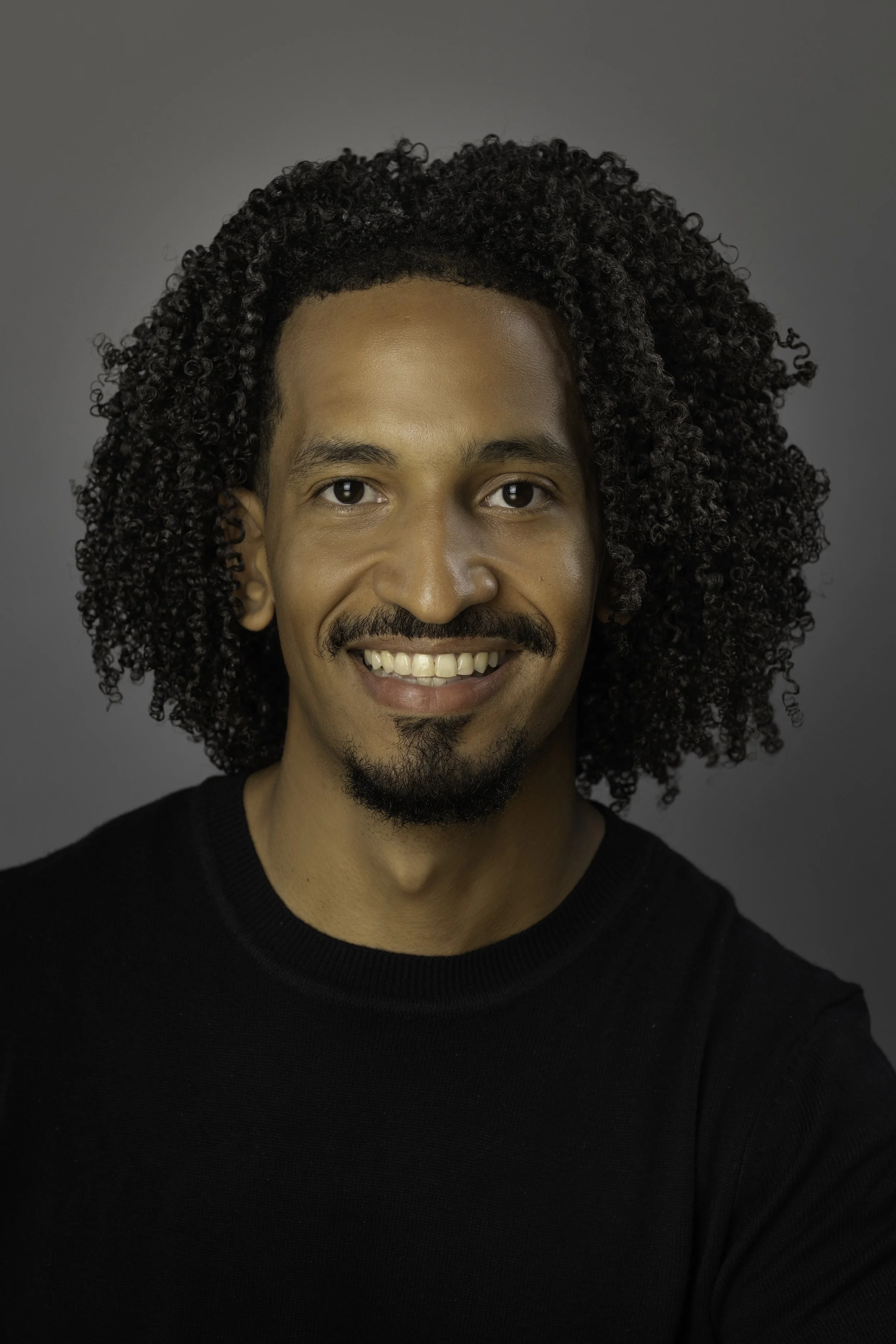 Emmanuel Headshot