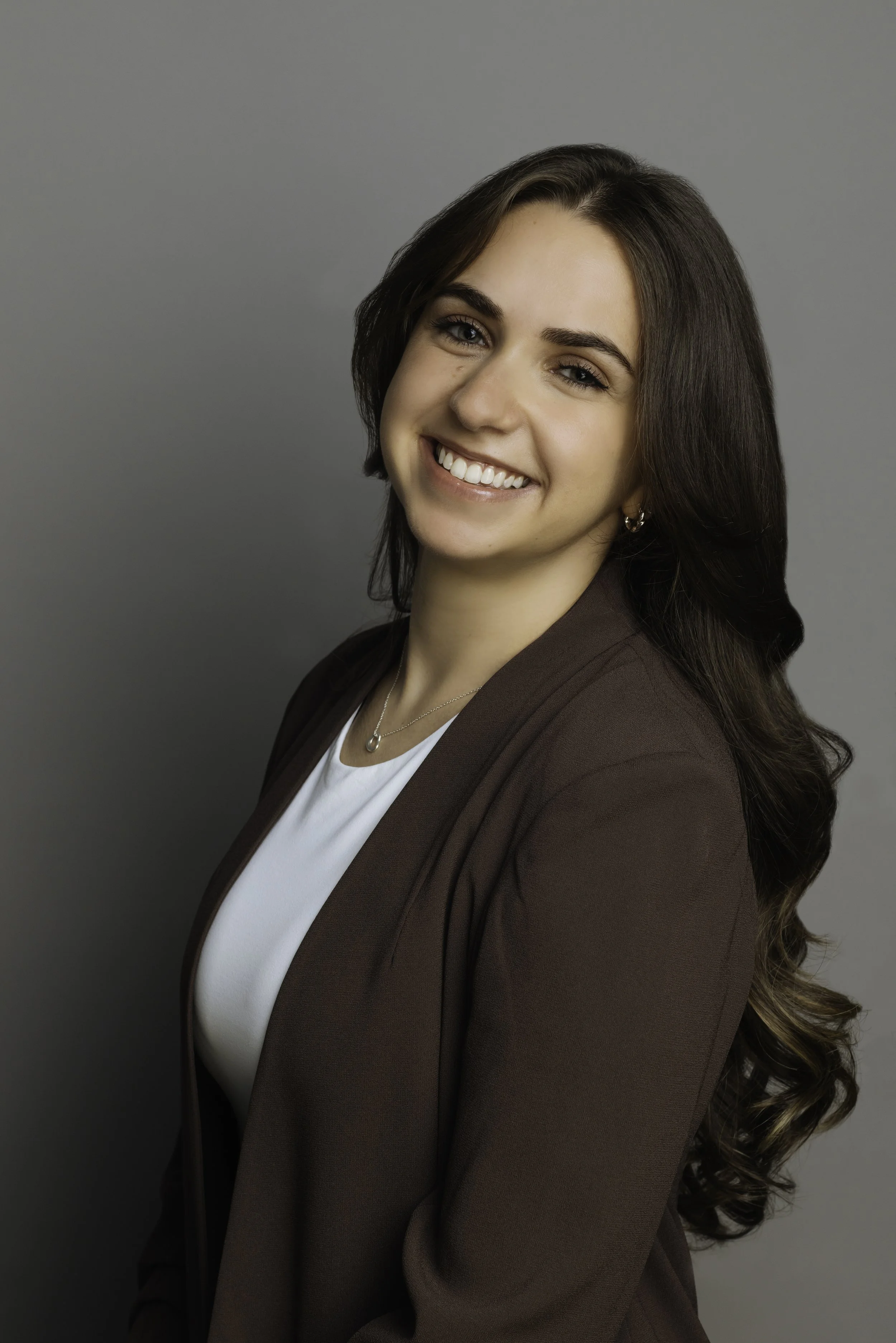 Sydney Headshot