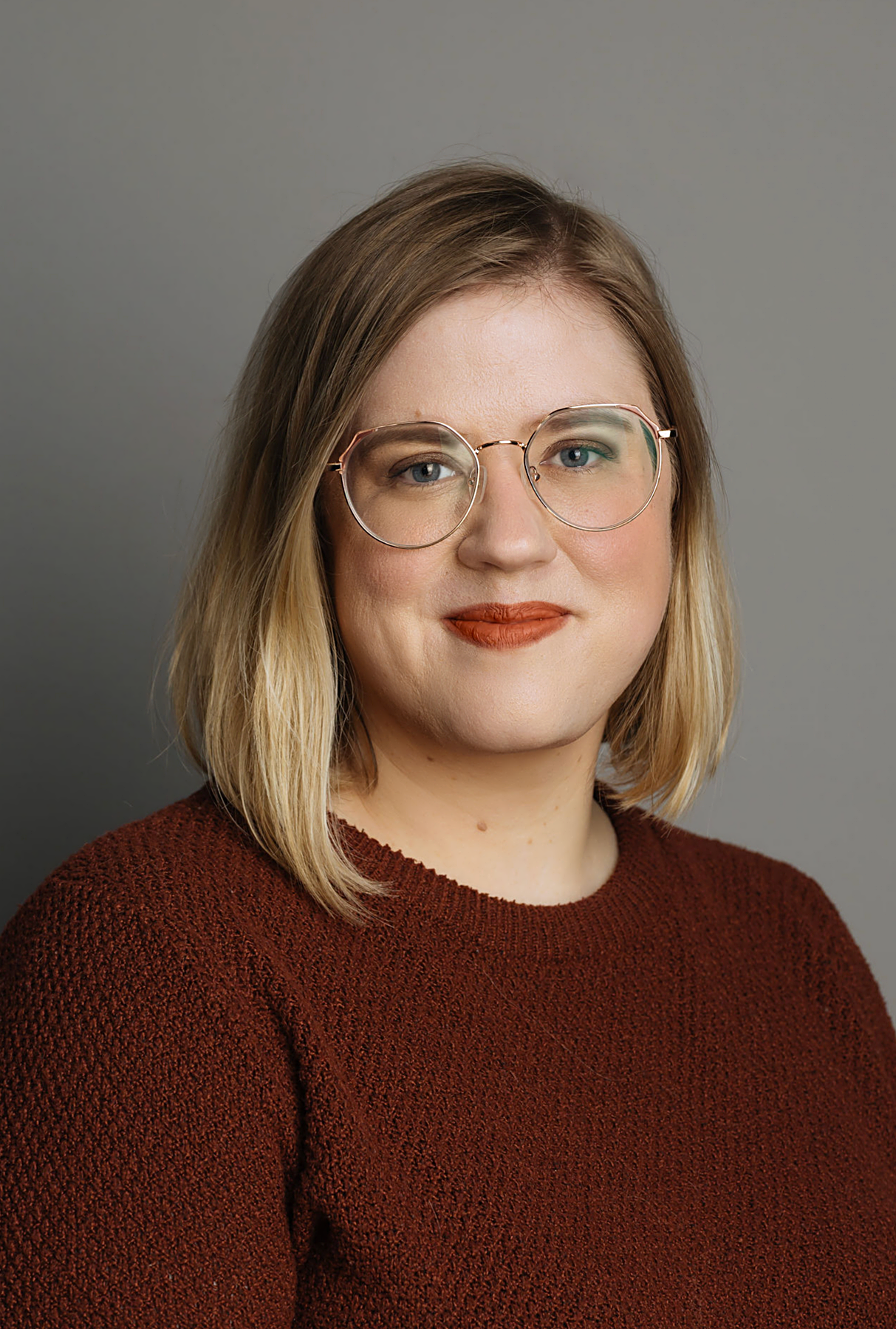 Mel Headshot