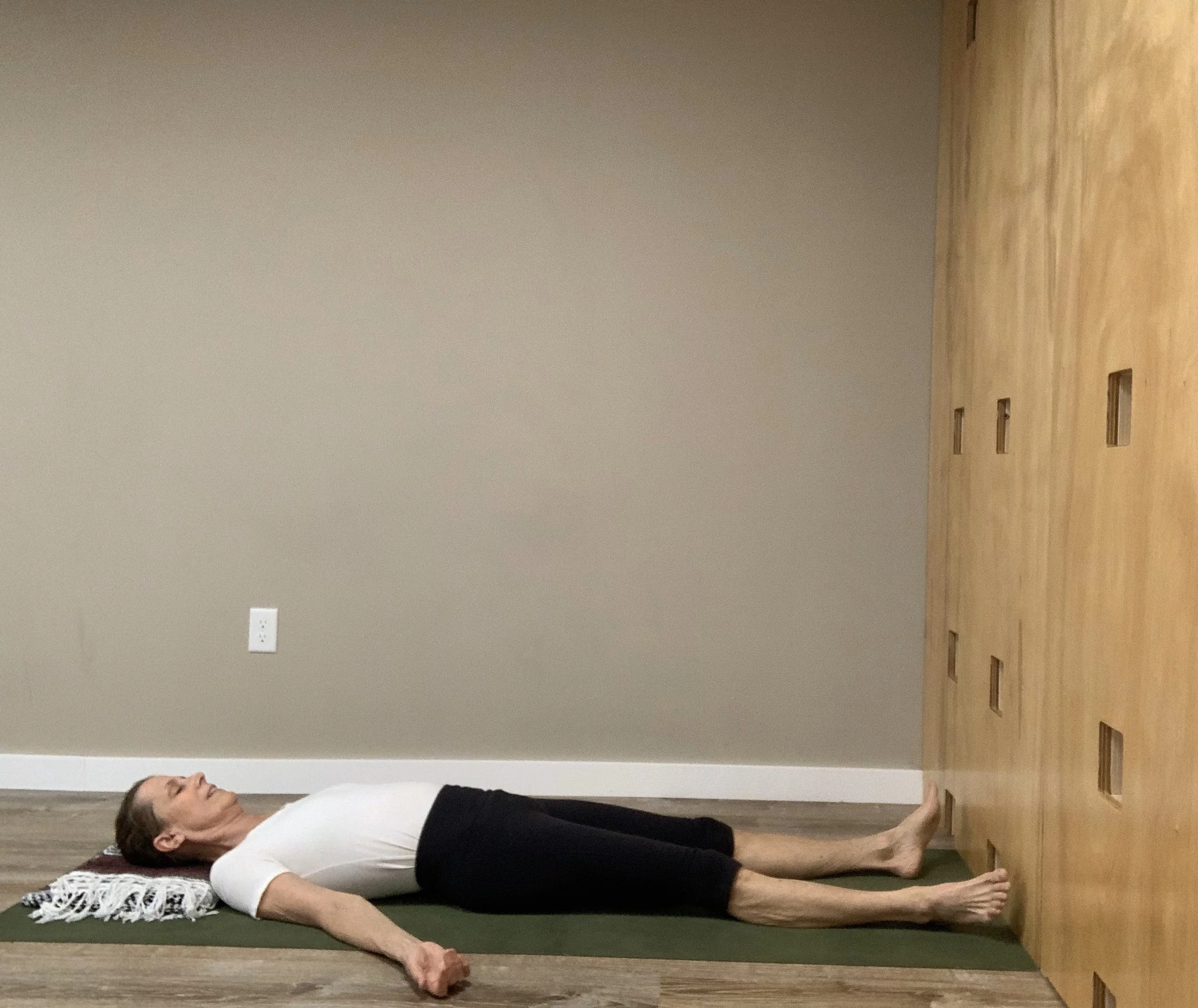 Arogya Yoga Chapter 44 - Concluding with Savasana
