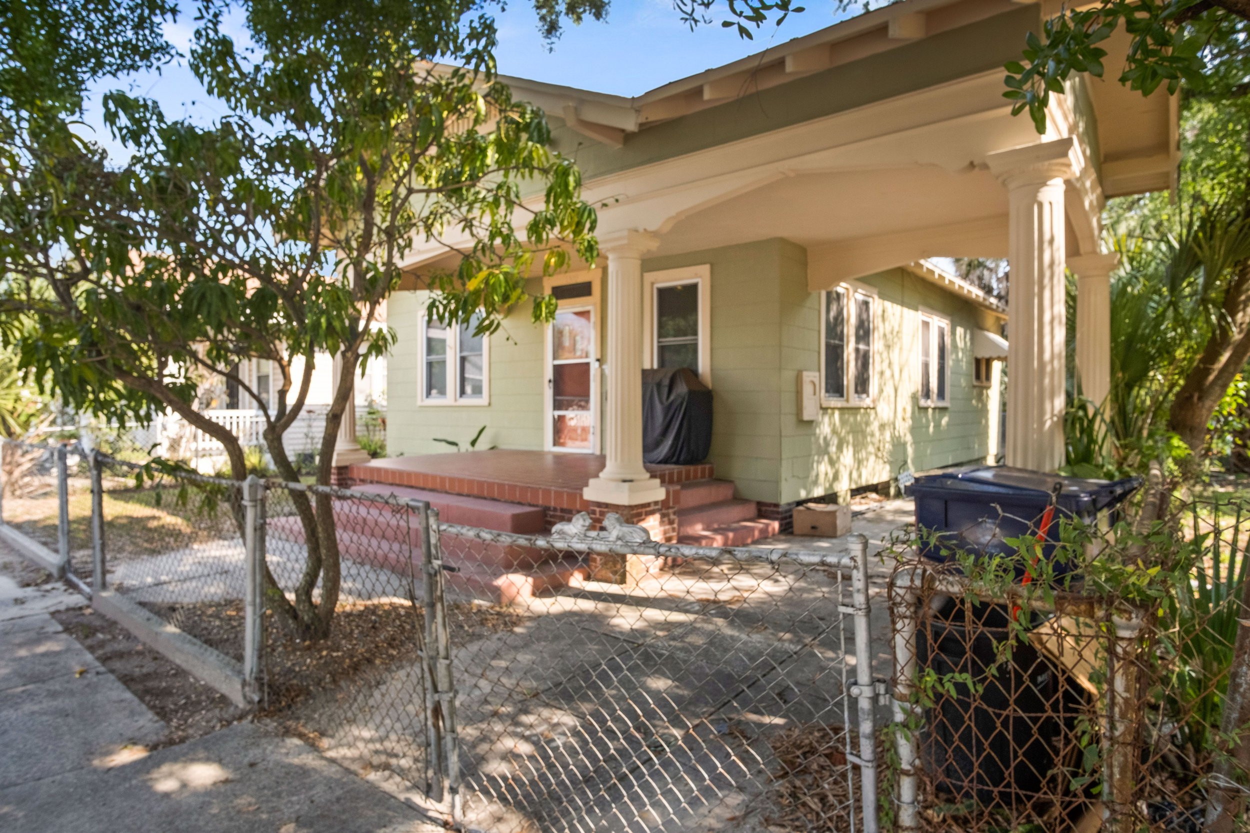 V.M. Ybor Classic Bungalow