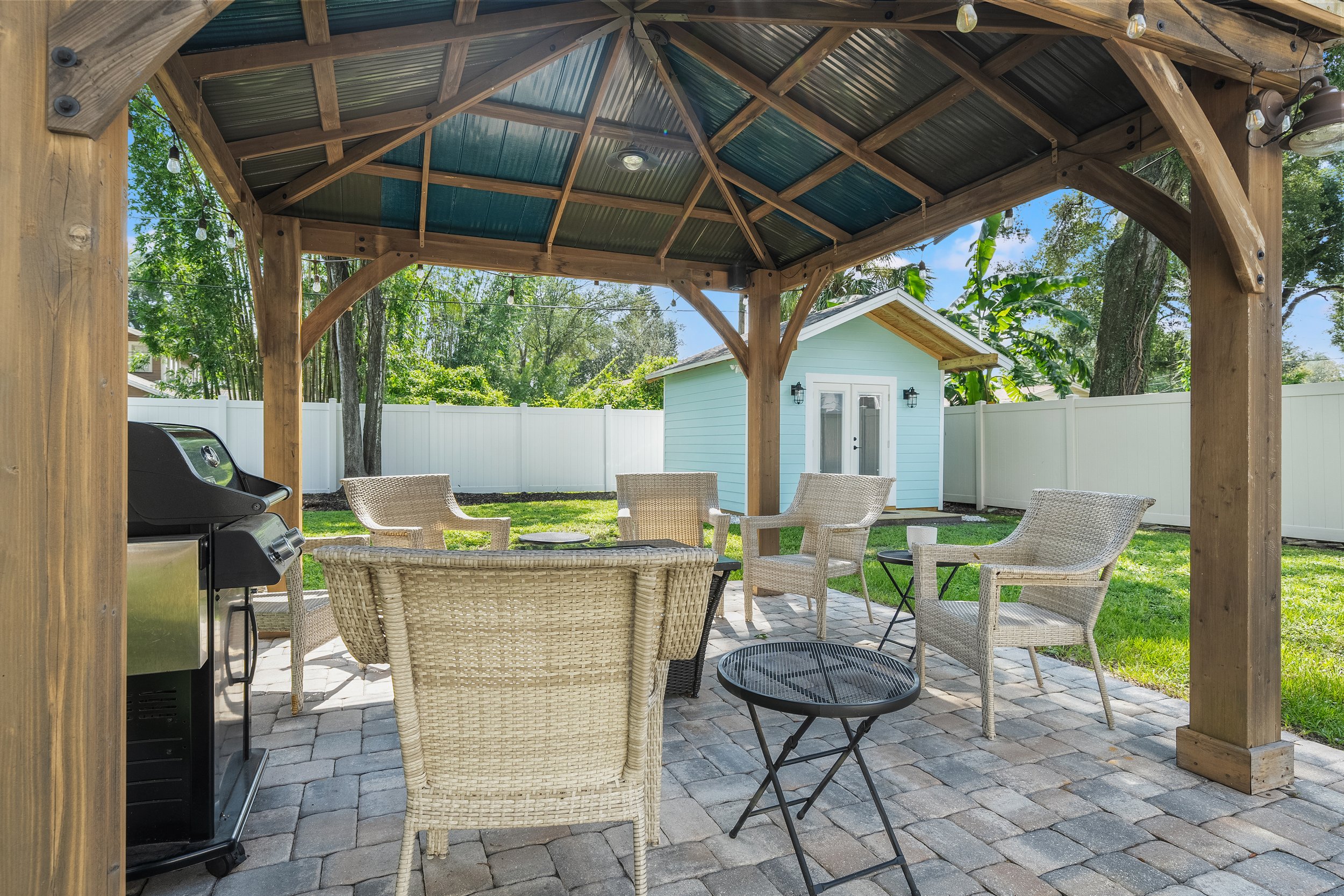 5707 N Taliaferro Ave-seminole heights-tampa-pavilion towards shed.jpg