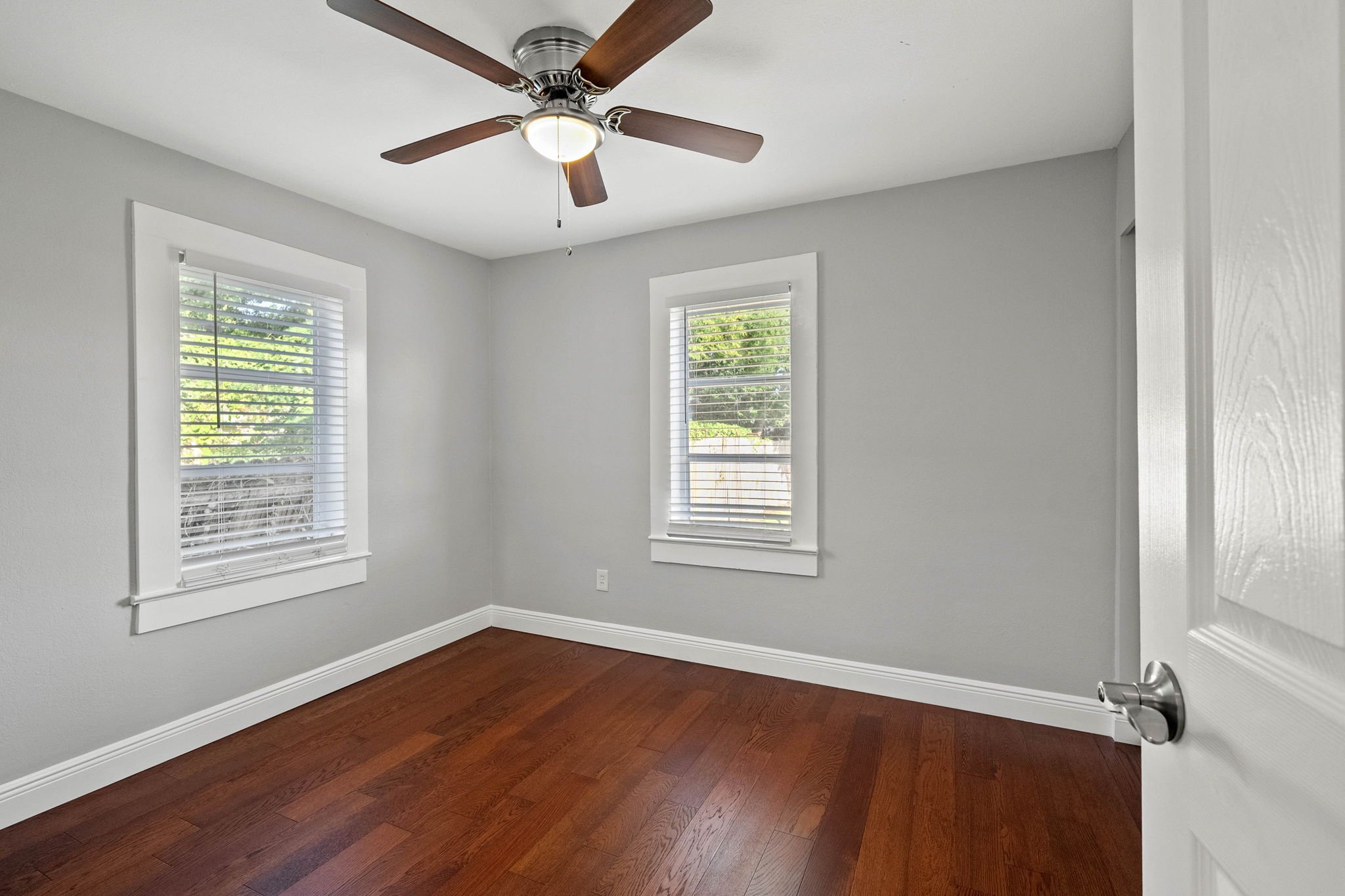 101 W Ida St - Seminole Heights - The Heights - Tampa - The Grimsdale Group - bedroom 3.jpg