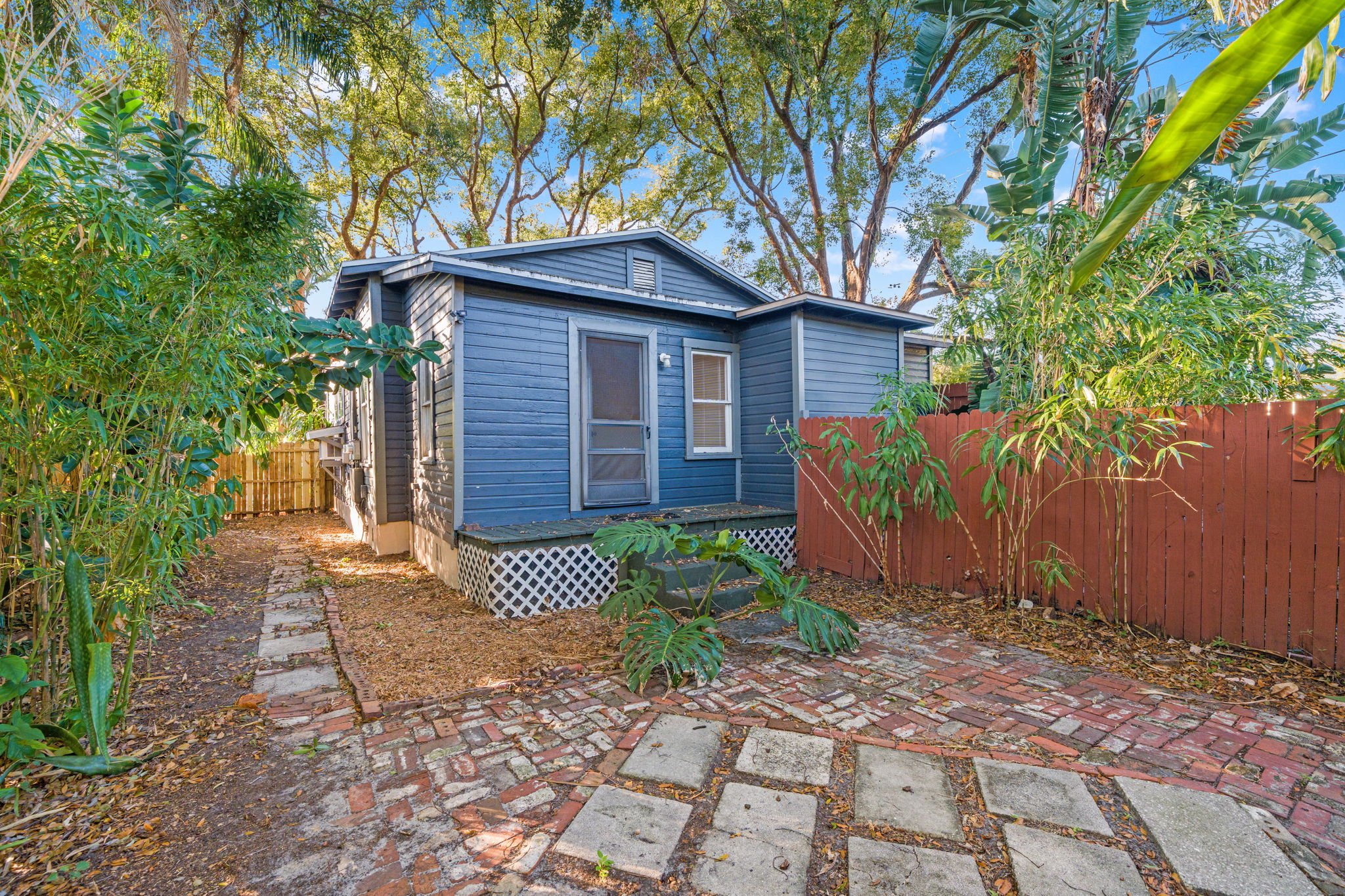 501 E Floribraska Avenue-The Grimsdale Group-Tampa Heights-Tampa Urban Core-Ybor City-south unit rear 1.jpeg