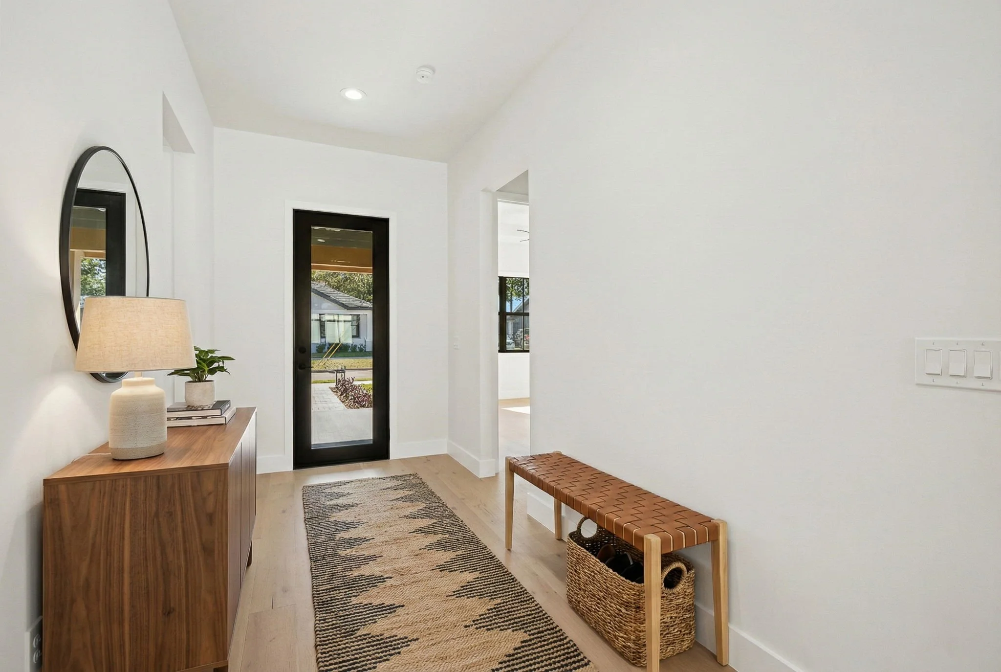 1024 E 22nd Avenue-The Grimsdale Group-V.M. Ybor-Ybor City-HRC Homes of Tampa Bay-foyer 1.jpeg