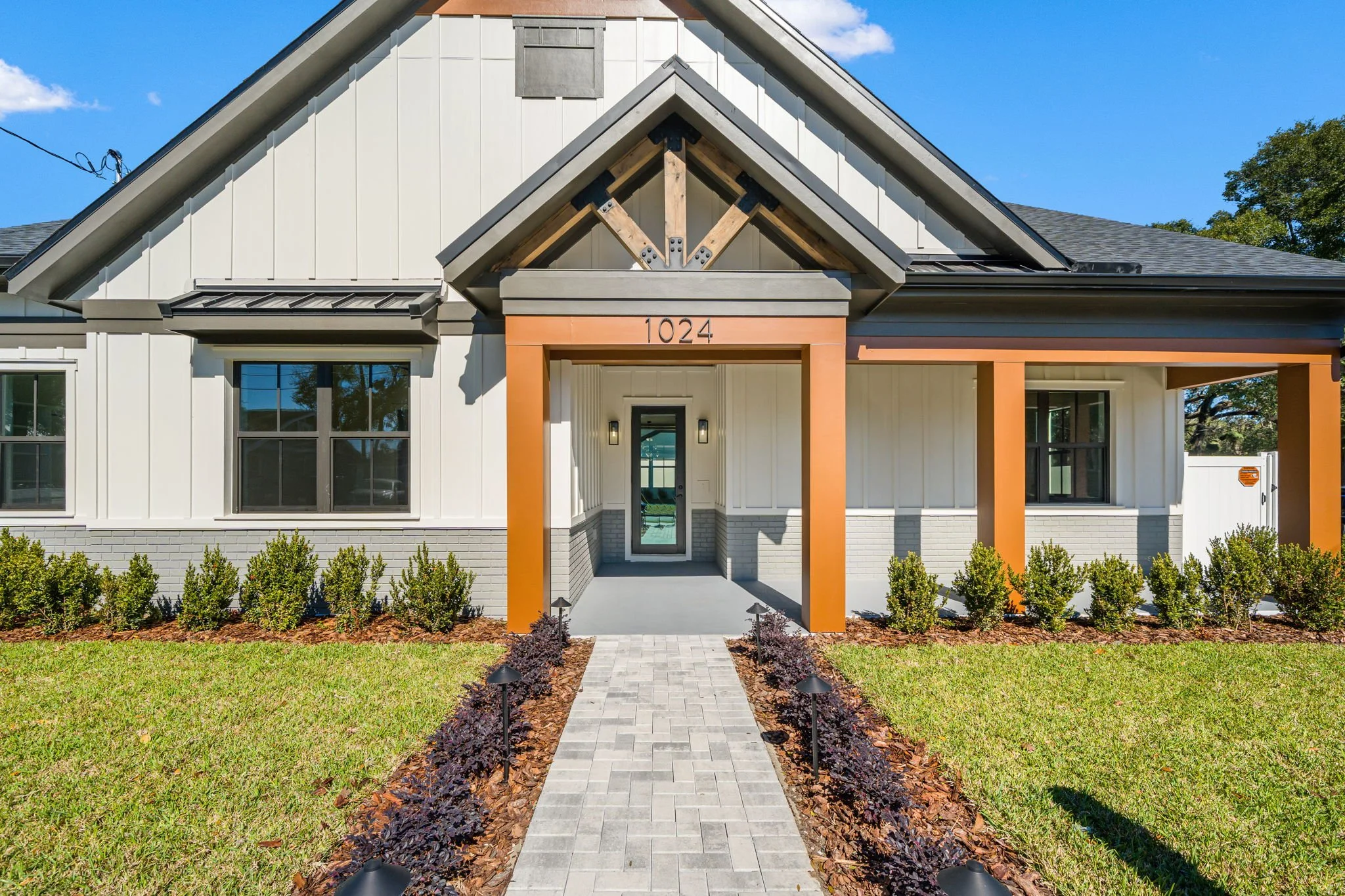 1024 E 22nd Avenue-The Grimsdale Group-V.M. Ybor-Ybor City-HRC Homes of Tampa Bay-front 4.jpg