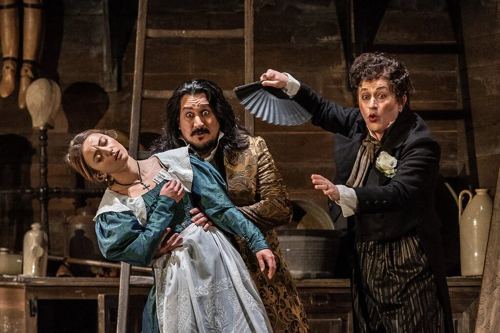 Count Almaviva in Mozart's Le nozze di Figaro at the Royal Ballet and Opera in January 2022, pictured with Giulia Semenzato and Gregory Bonfatti (c) Clive Barda 