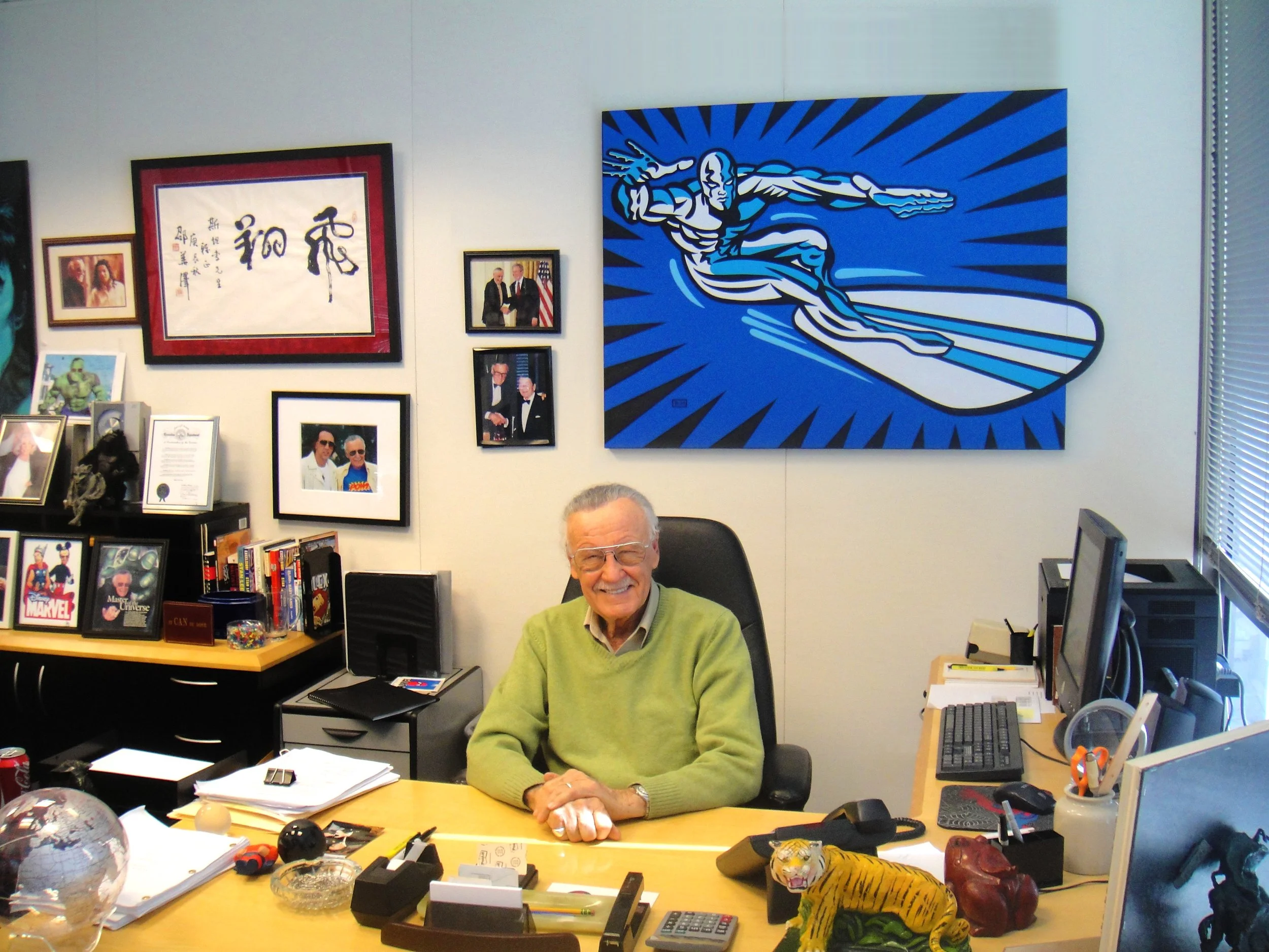 stan_lee_silver_surfer_at desk_ART.jpg