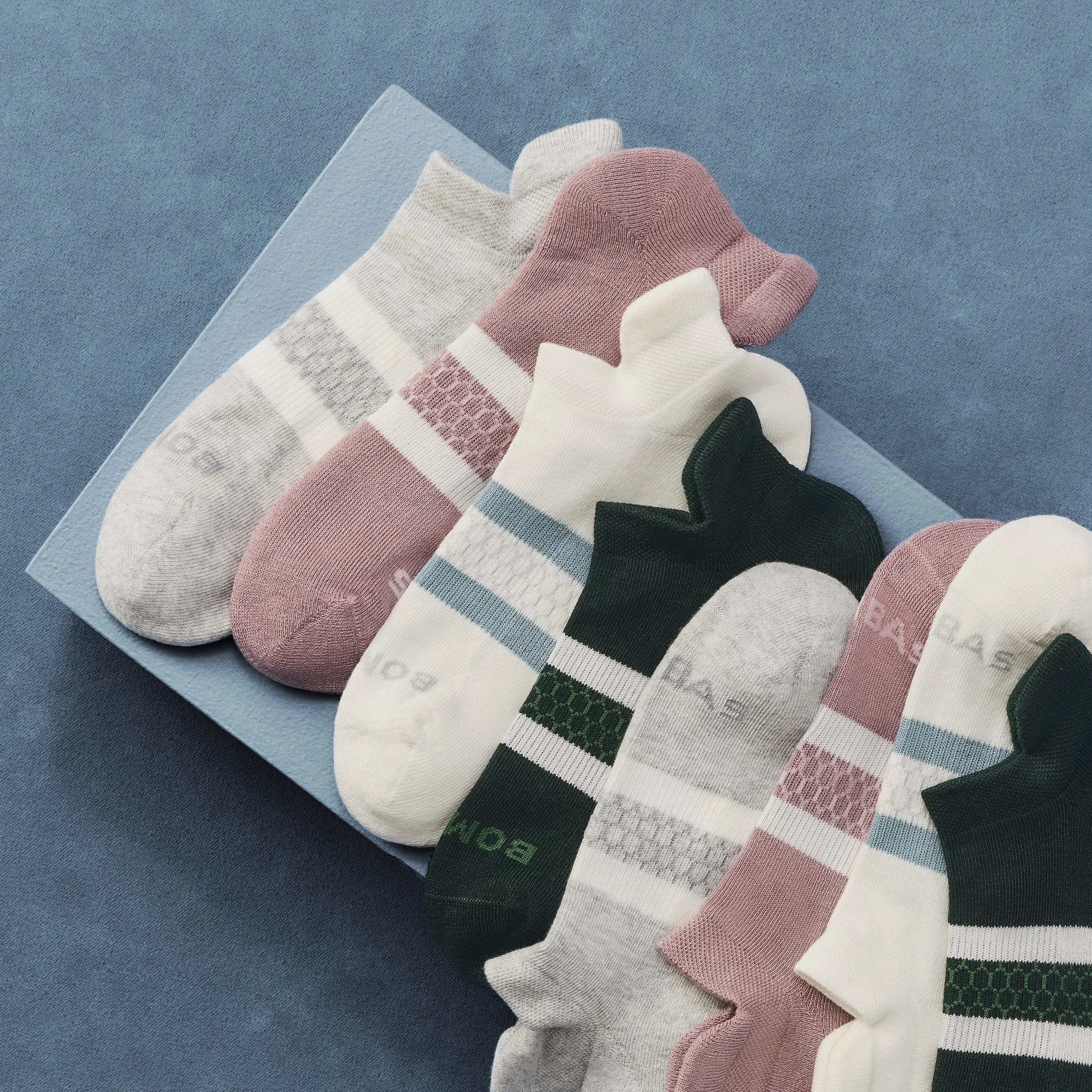 94 - FA26_OFF_MODEL_MW_LEGACY_ANKLE_10730_0021.jpg