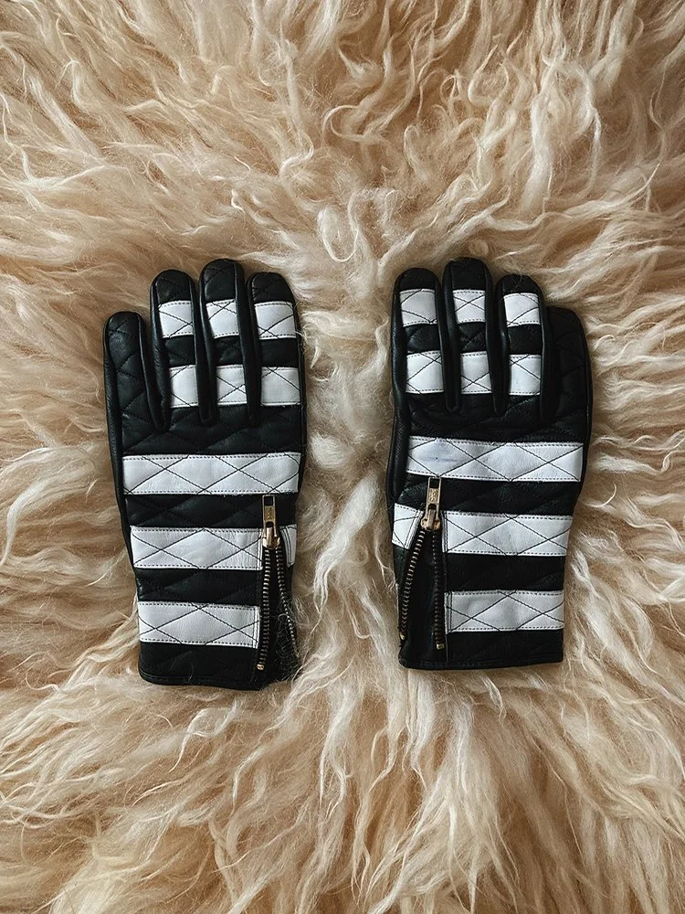 72FFA369-7AD7-4DA2-A91C-11A8CEA464CC