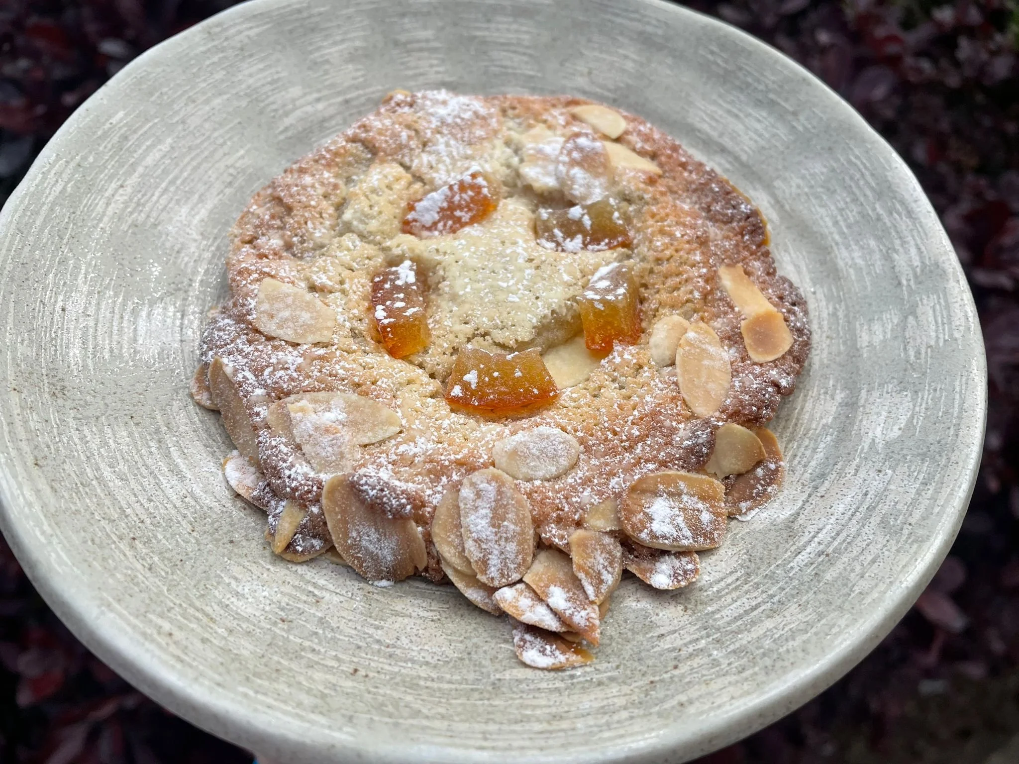 Almond croissant cookie