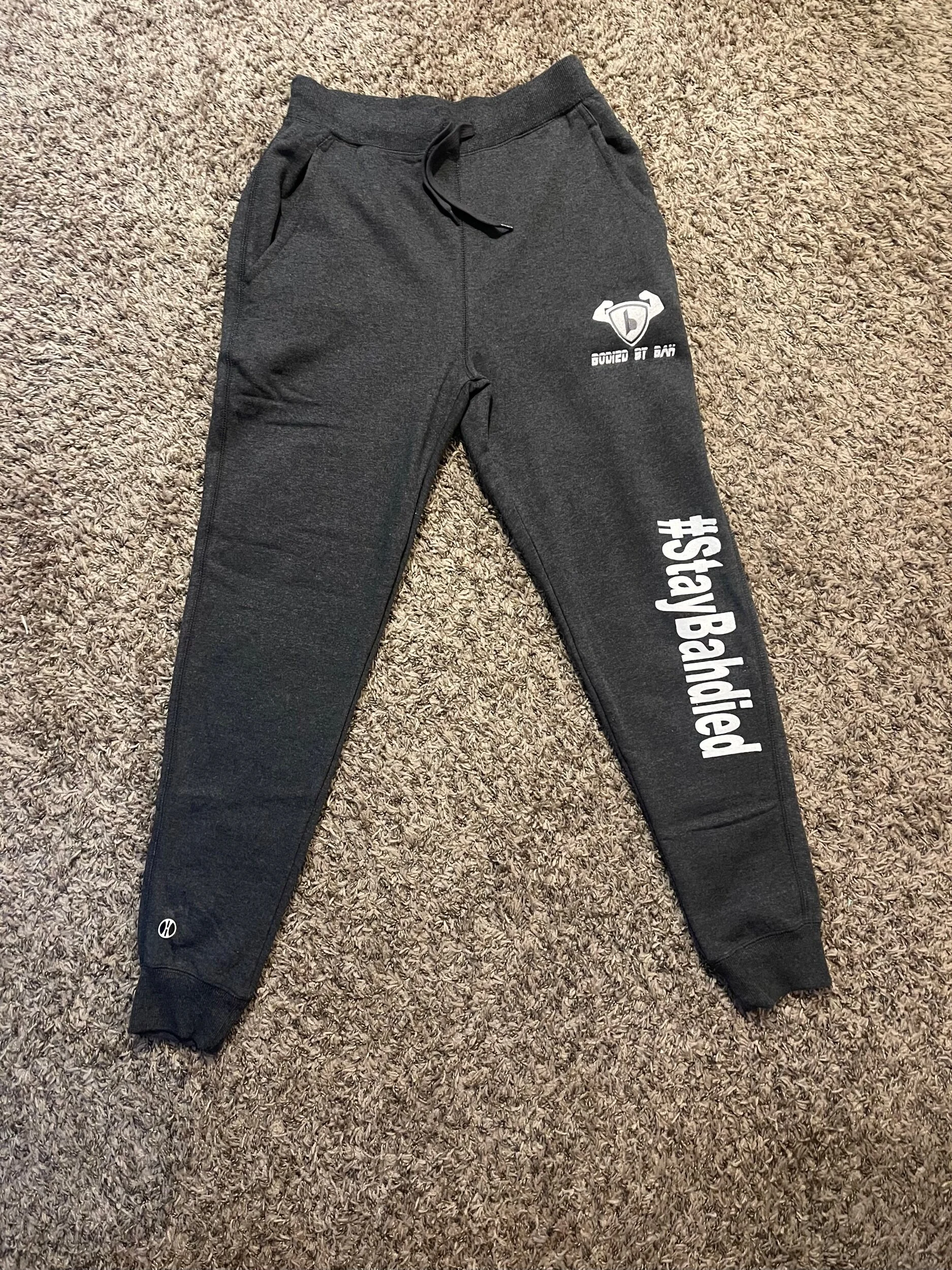 2C355882-5DD1-4717-B6C9-34371F7D3279