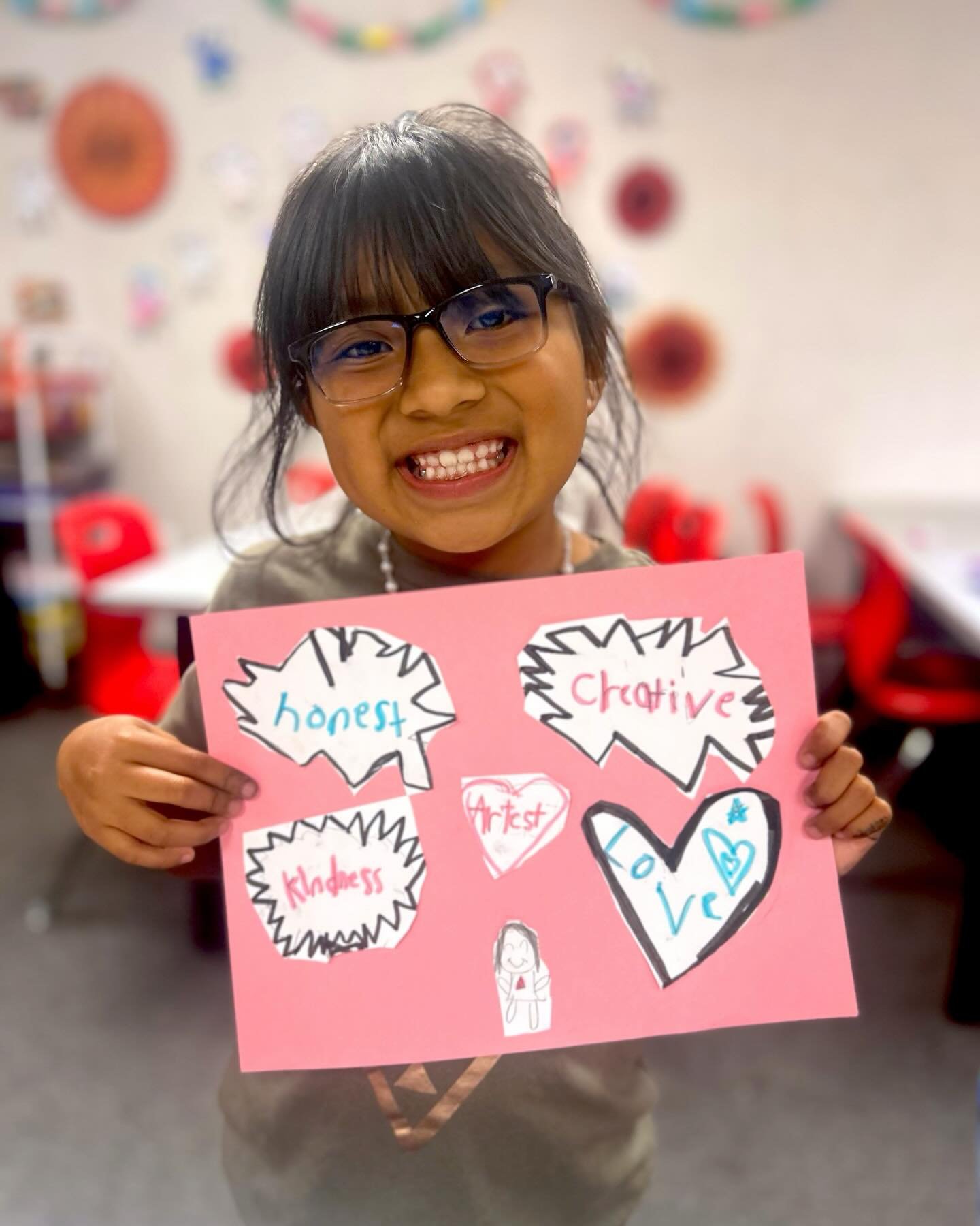 Every child is a creative miracle. 💛 Our job is to help them never forget it! ✨

The first slide shows one of our little artists at Virginia Avenue Park in Santa Monica holding up her artwork showcasing her &ldquo;superpowers.&rdquo; 

What&rsquo;s 