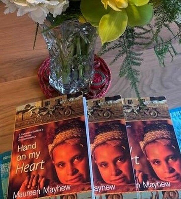 Countdown: in 18 days Hand on My Heart will be available worldwide! #afghanistan #afghanwomen #womeninmedicine #womeninspiringwomen #globalhealth #globalhealthcare