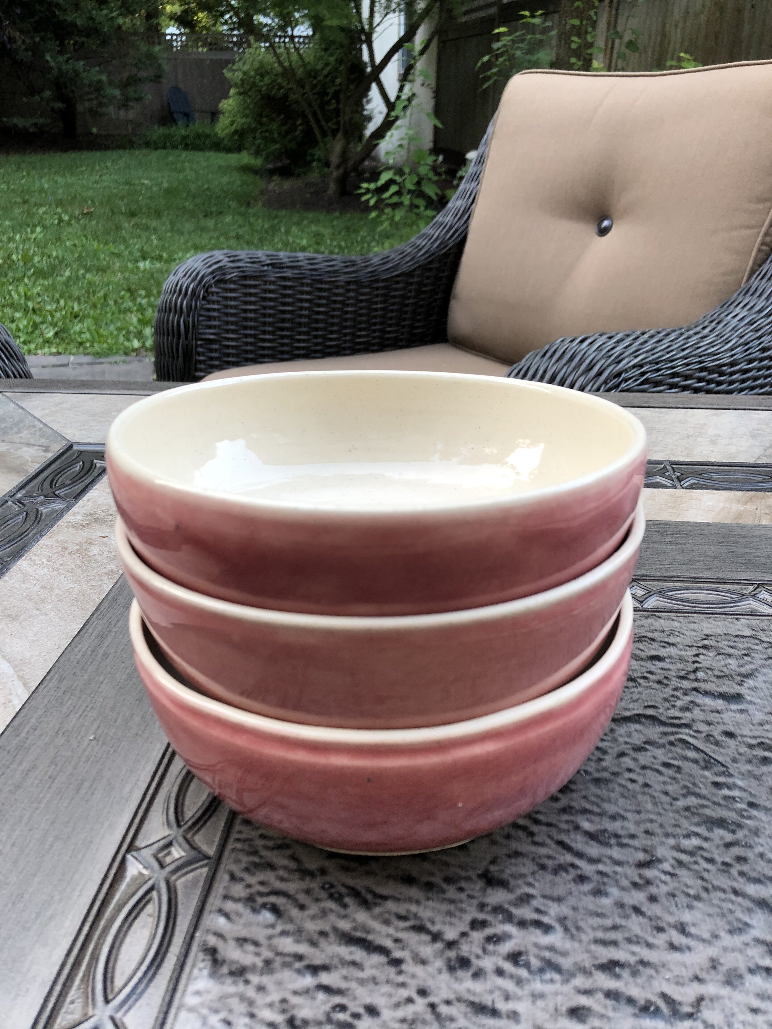 Pink/White Bowl Set 