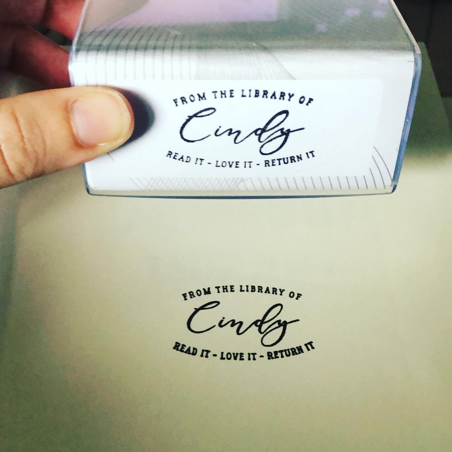 Can we all just take a second to appreciate the most beautiful book stamp ever? My friends are constantly coming to the &ldquo;Library of Cindy,&rdquo; so I felt like it was time to make it official! I&rsquo;m in love! #bookstamp #fromthelibraryofcin