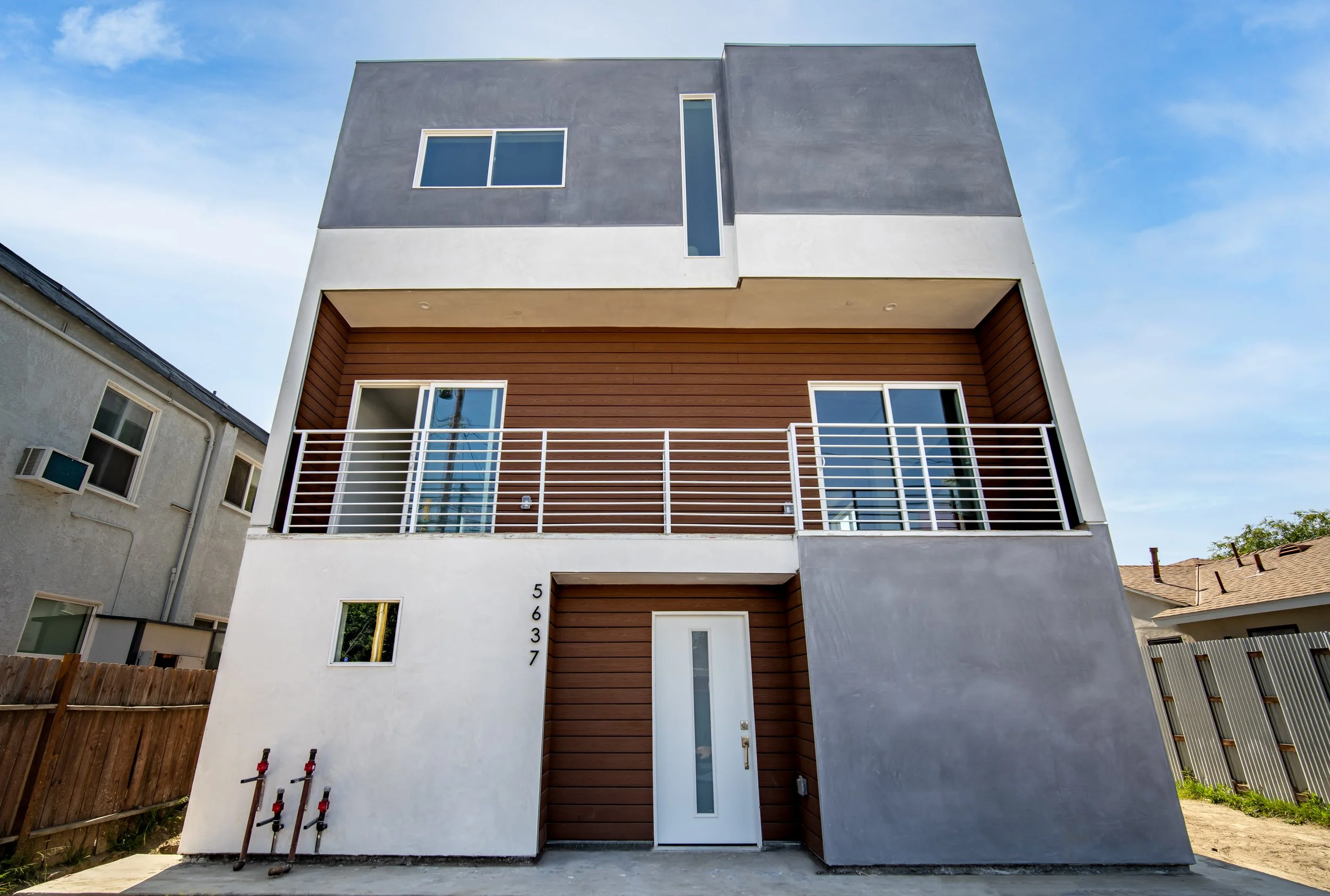 5637 Klump Ave Full Resolution-2.jpg