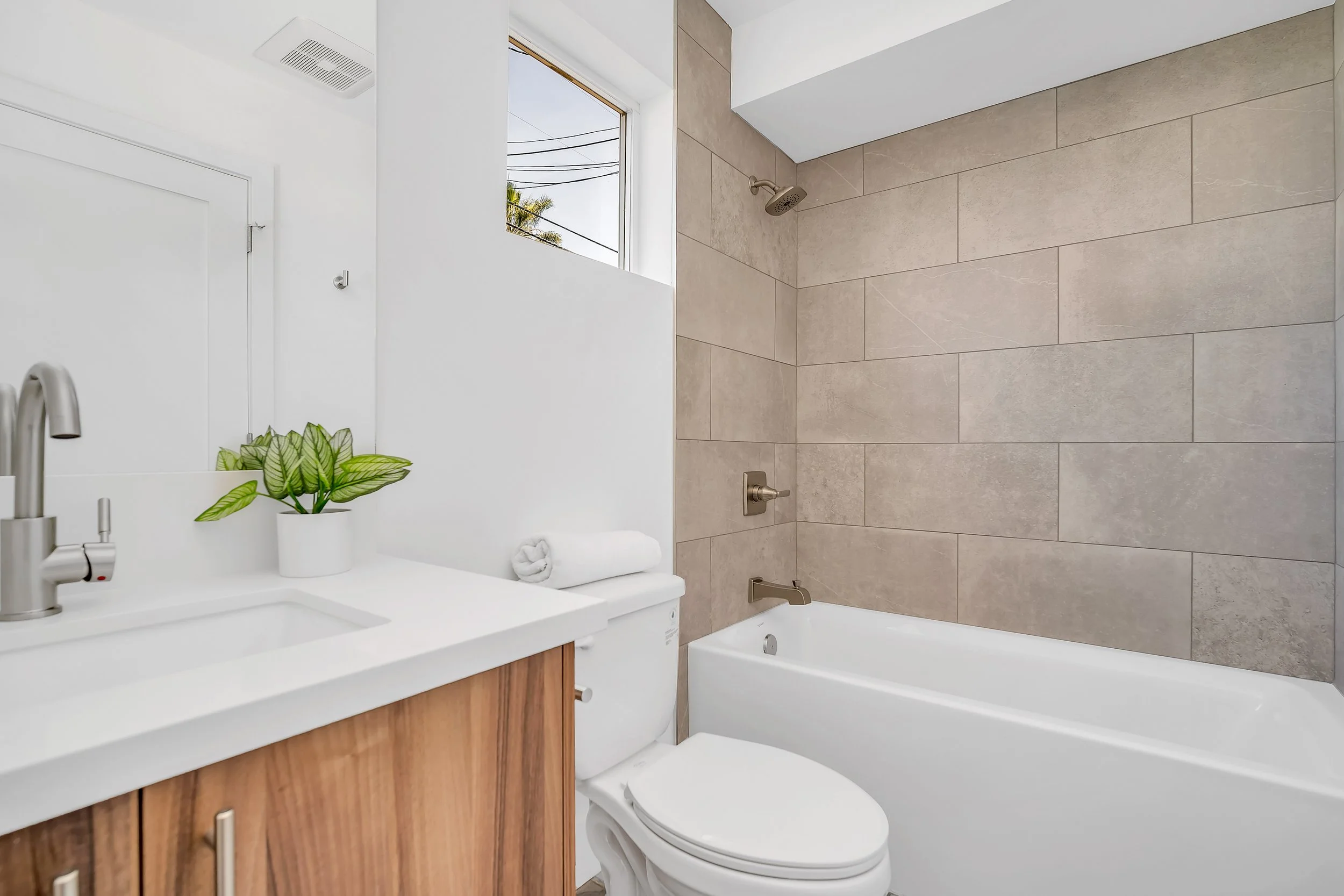 5637 Klump Ave Full Resolution-6.jpg