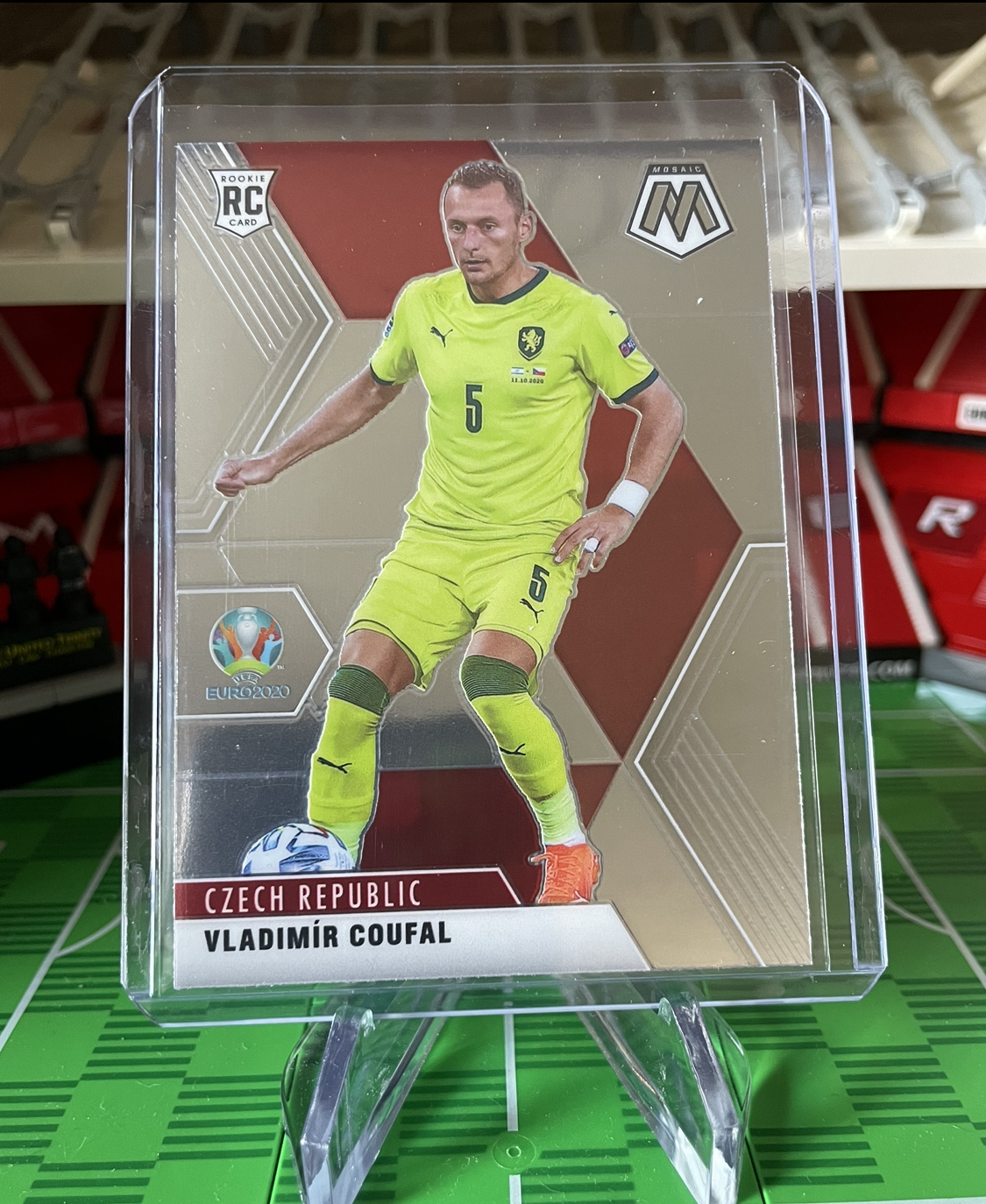 vladimir coufal rookie card panini mosaic euro 2020