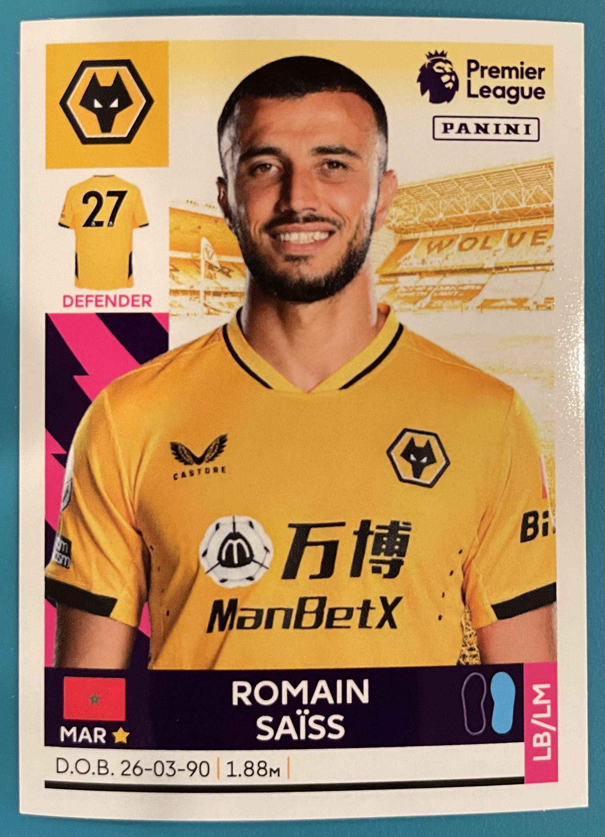 romain saiss 2022 panini sticker