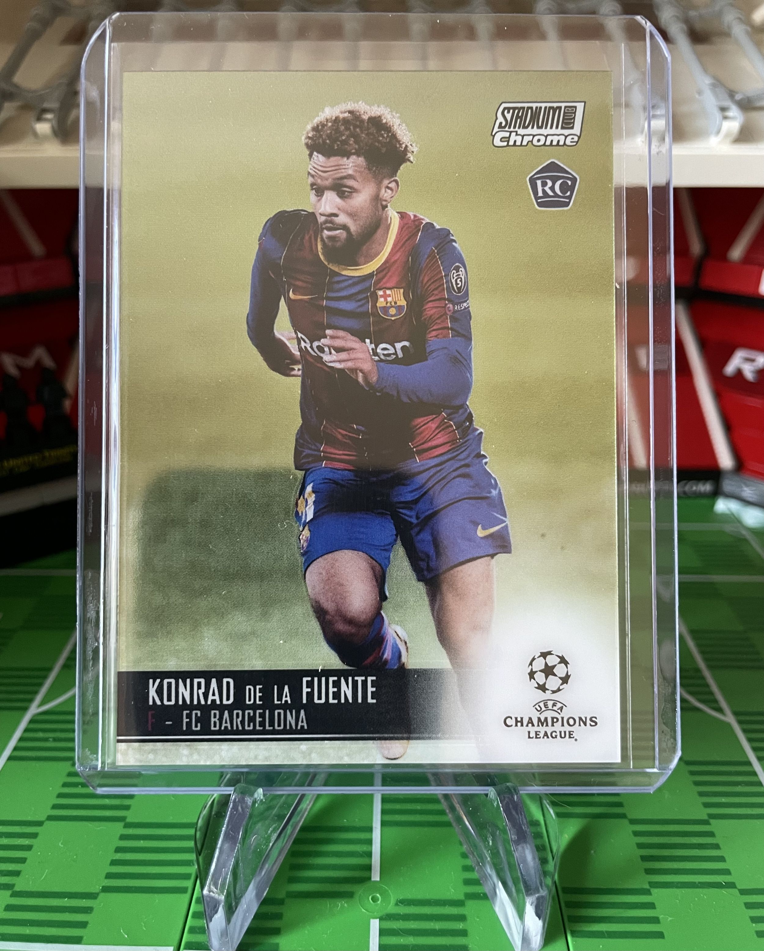 konrad de la fuente rookie card 2021 topps stadium club chrome