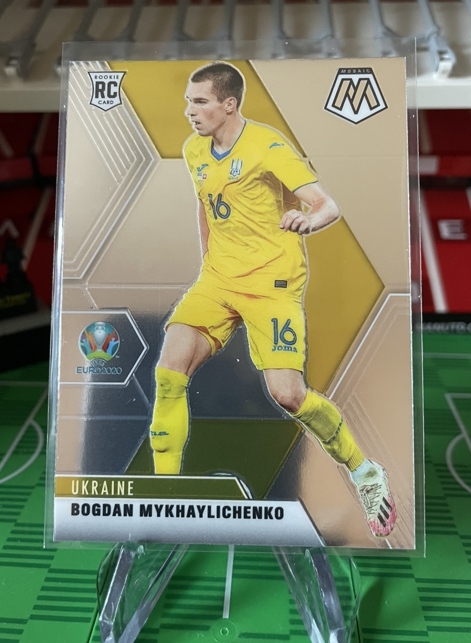 bogdan mykhaylichenko rookie card